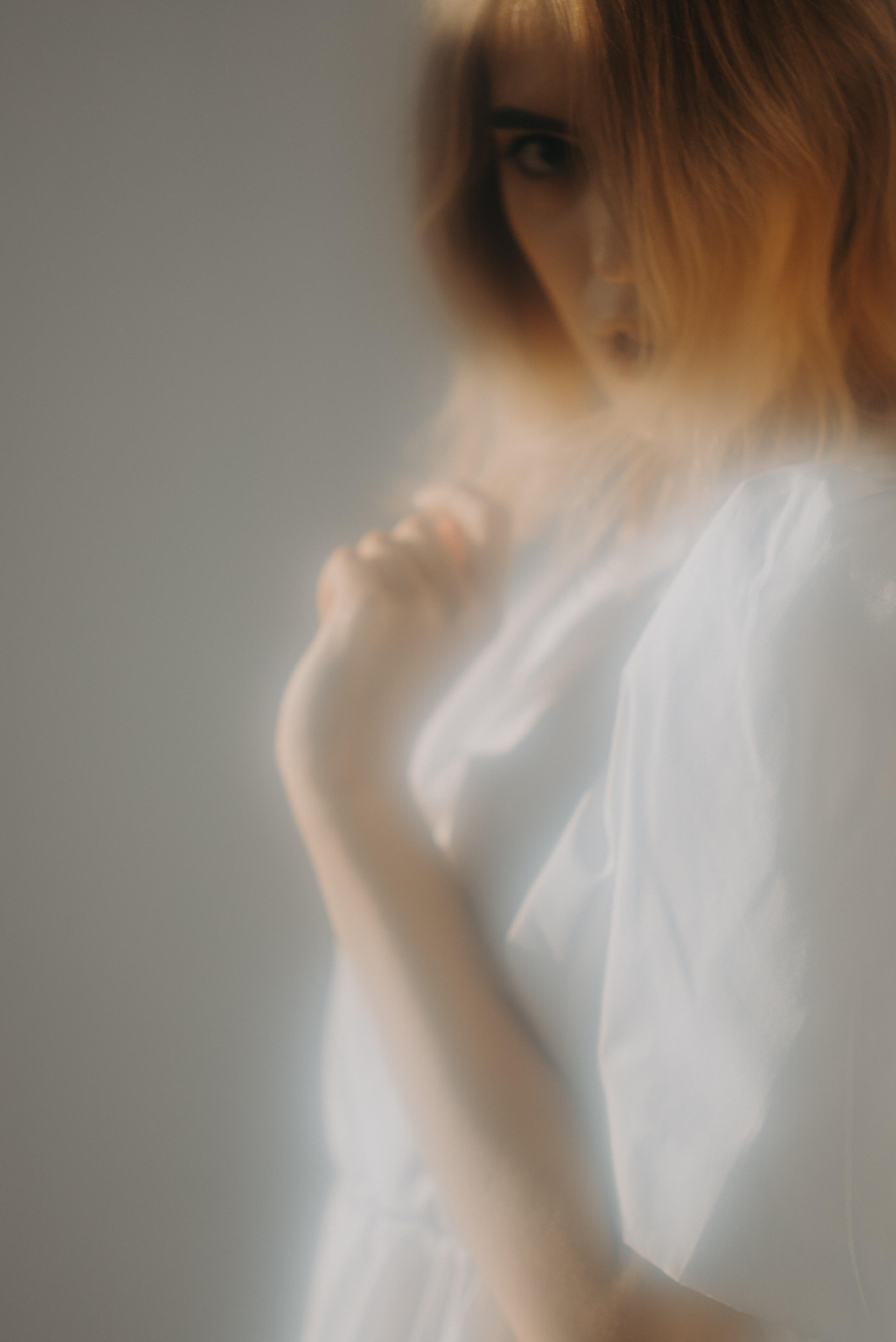 Нежный студийный портрет. Z H U R A V L E V