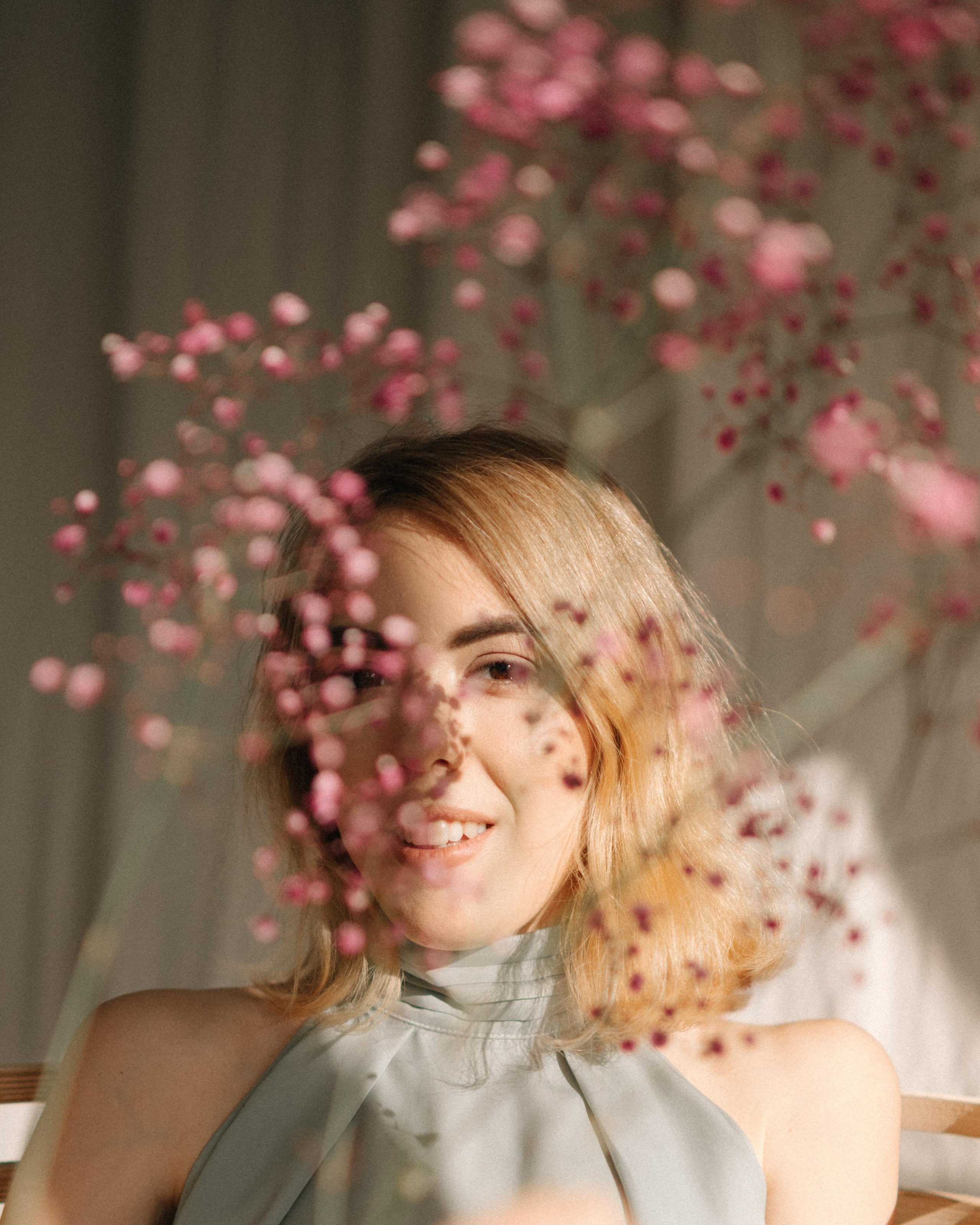 Нежный студийный портрет. Z H U R A V L E V