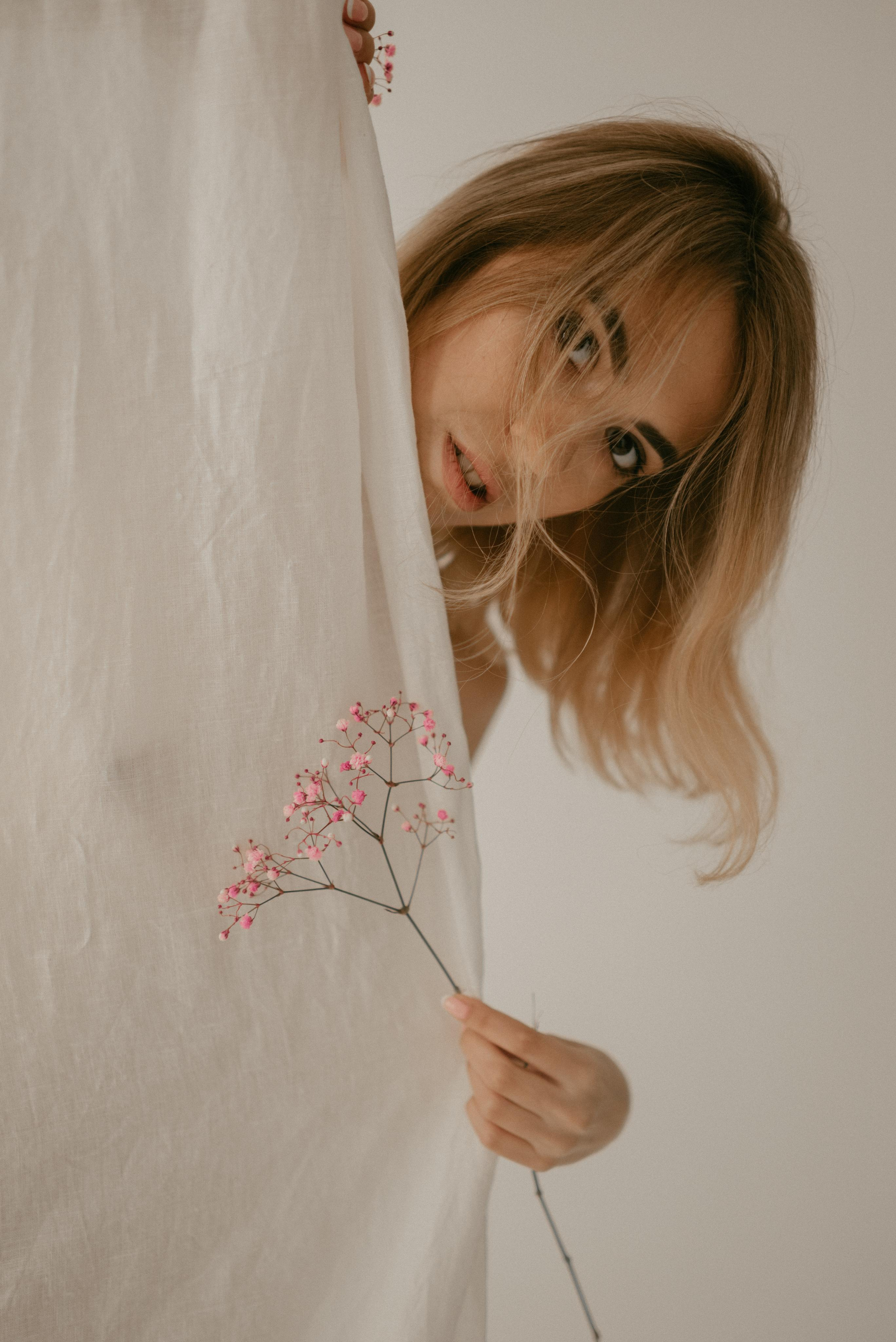 Нежный студийный портрет. Z H U R A V L E V