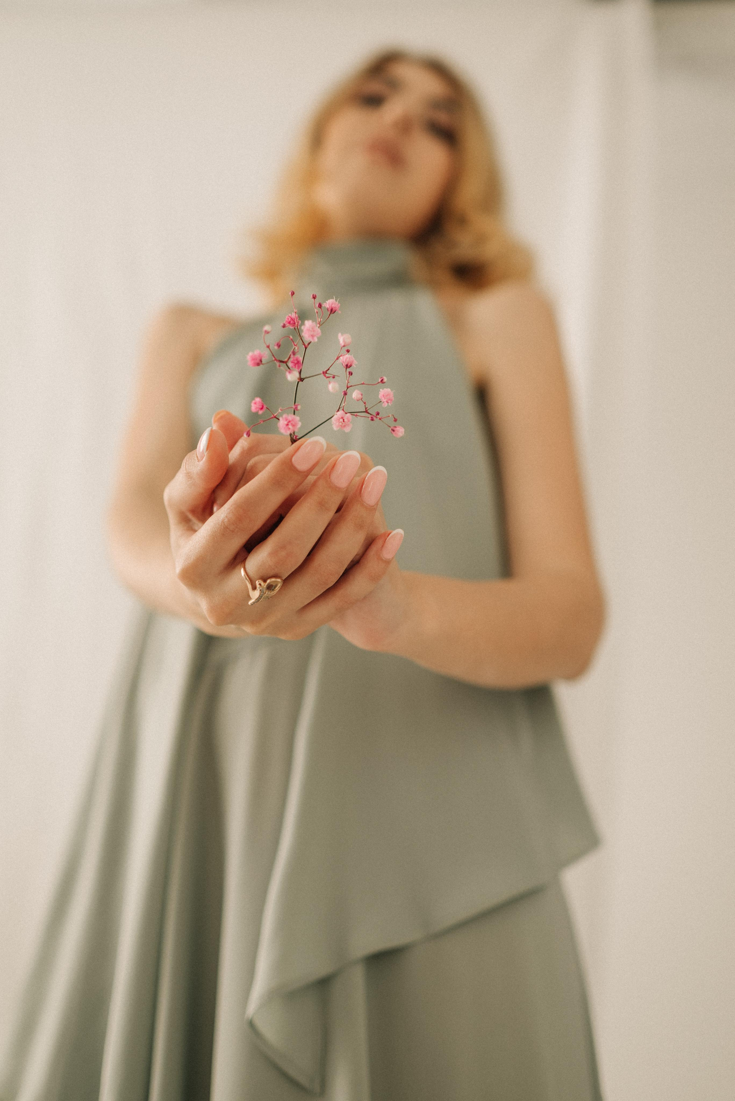 Нежный студийный портрет. Z H U R A V L E V