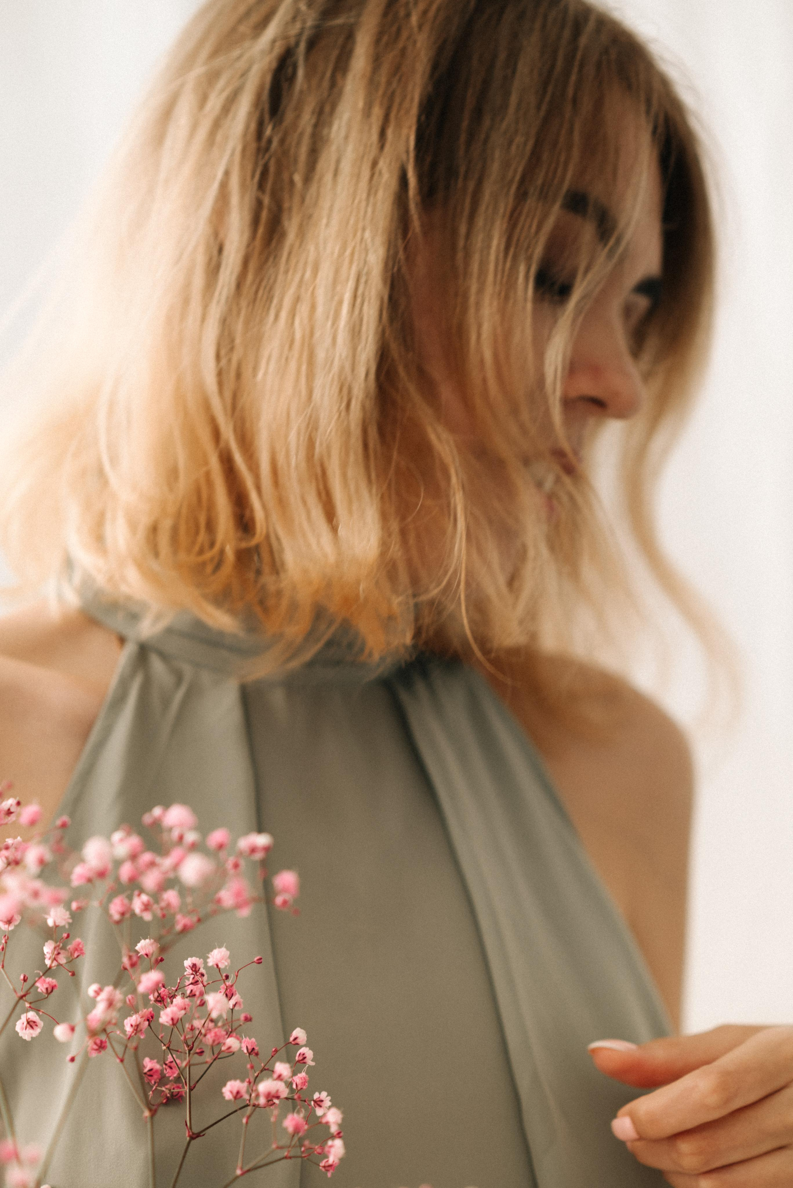 Нежный студийный портрет. Z H U R A V L E V