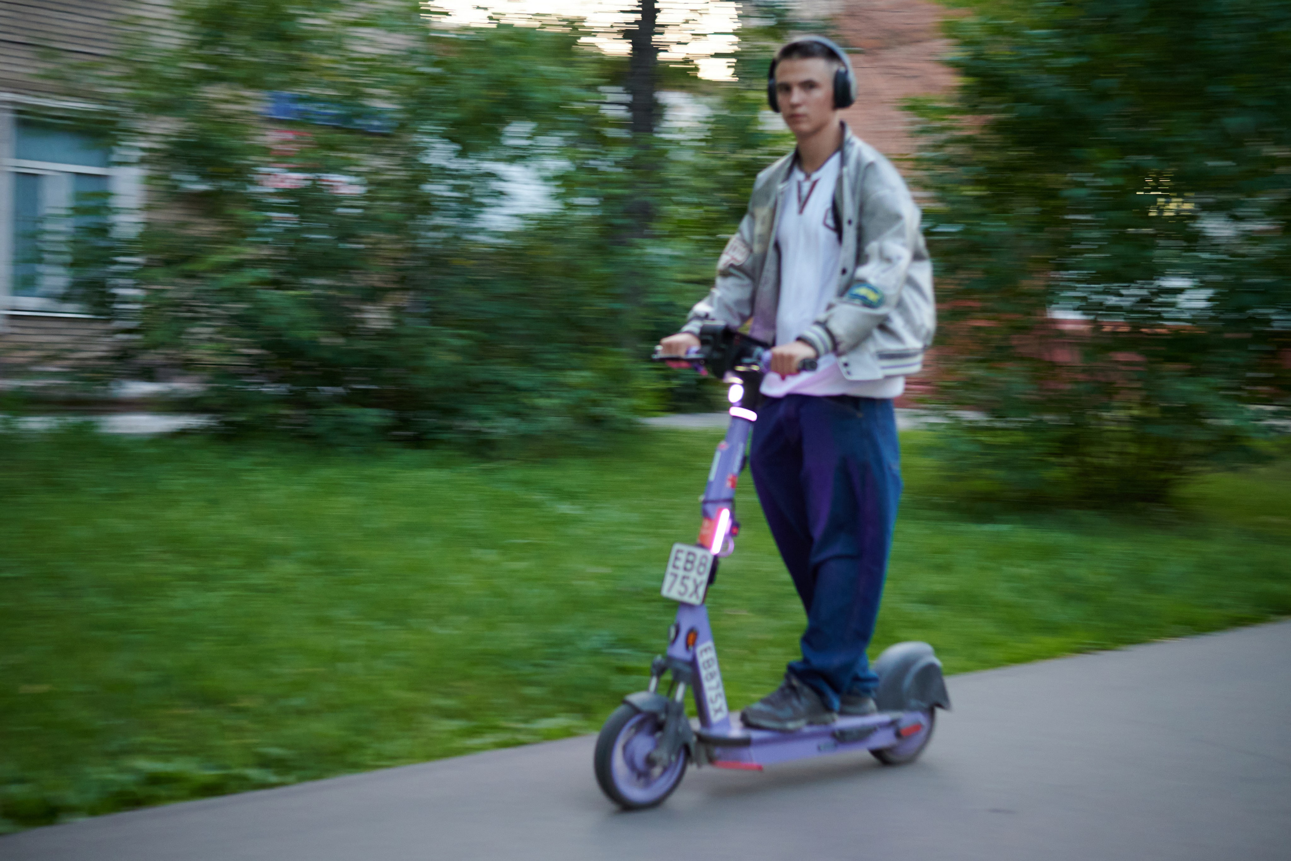 Фотосерия «180 дней лета»: визуальное летнее путешествие сквозь 180 дней — атмосфера сезона, смена настроений и света, эмоциональные состояния и летняя визуальная поэзия. Фотограф: Ожерельев Лев