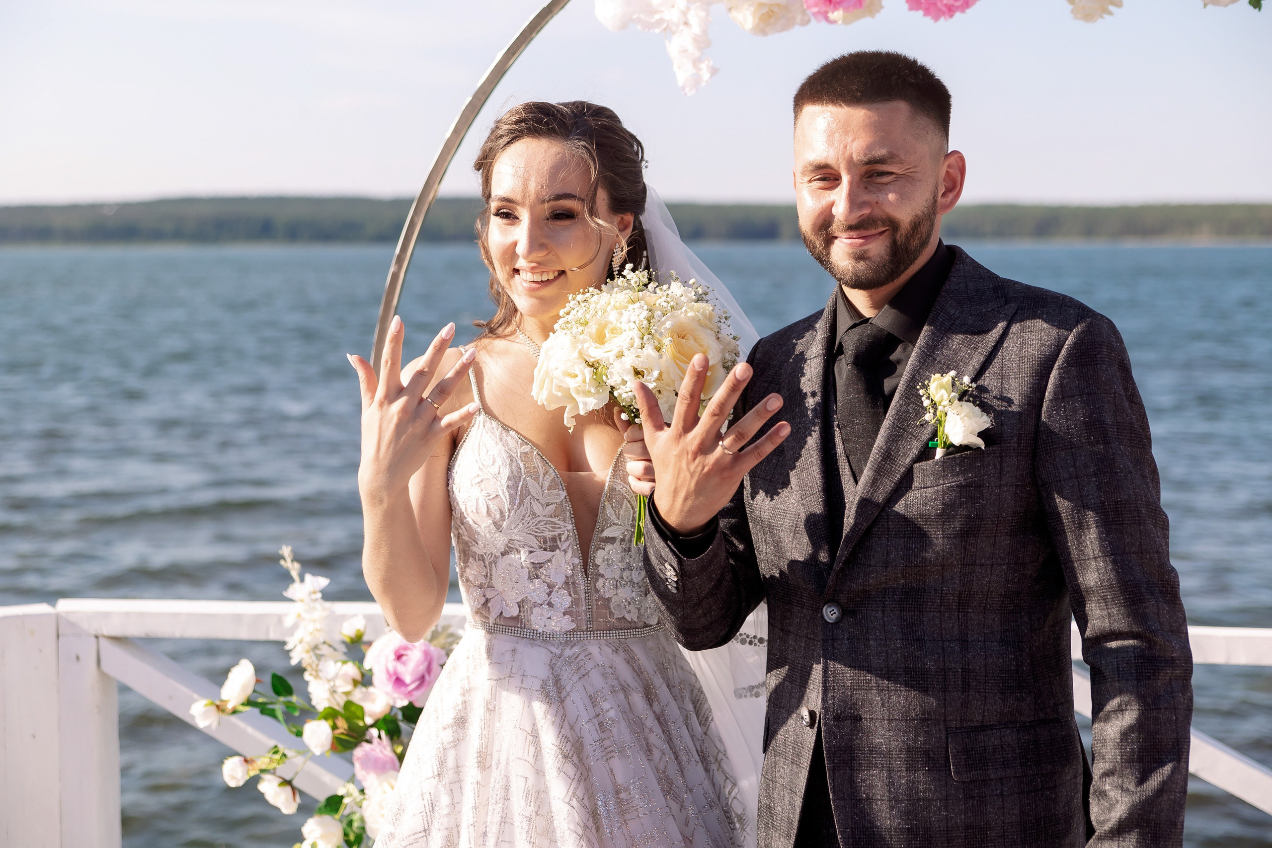 Репортаж свадьбы со сборов и до торта. Свадебный, семейный фотограф, контент съёмка. Екатеринбург. Елена Граф