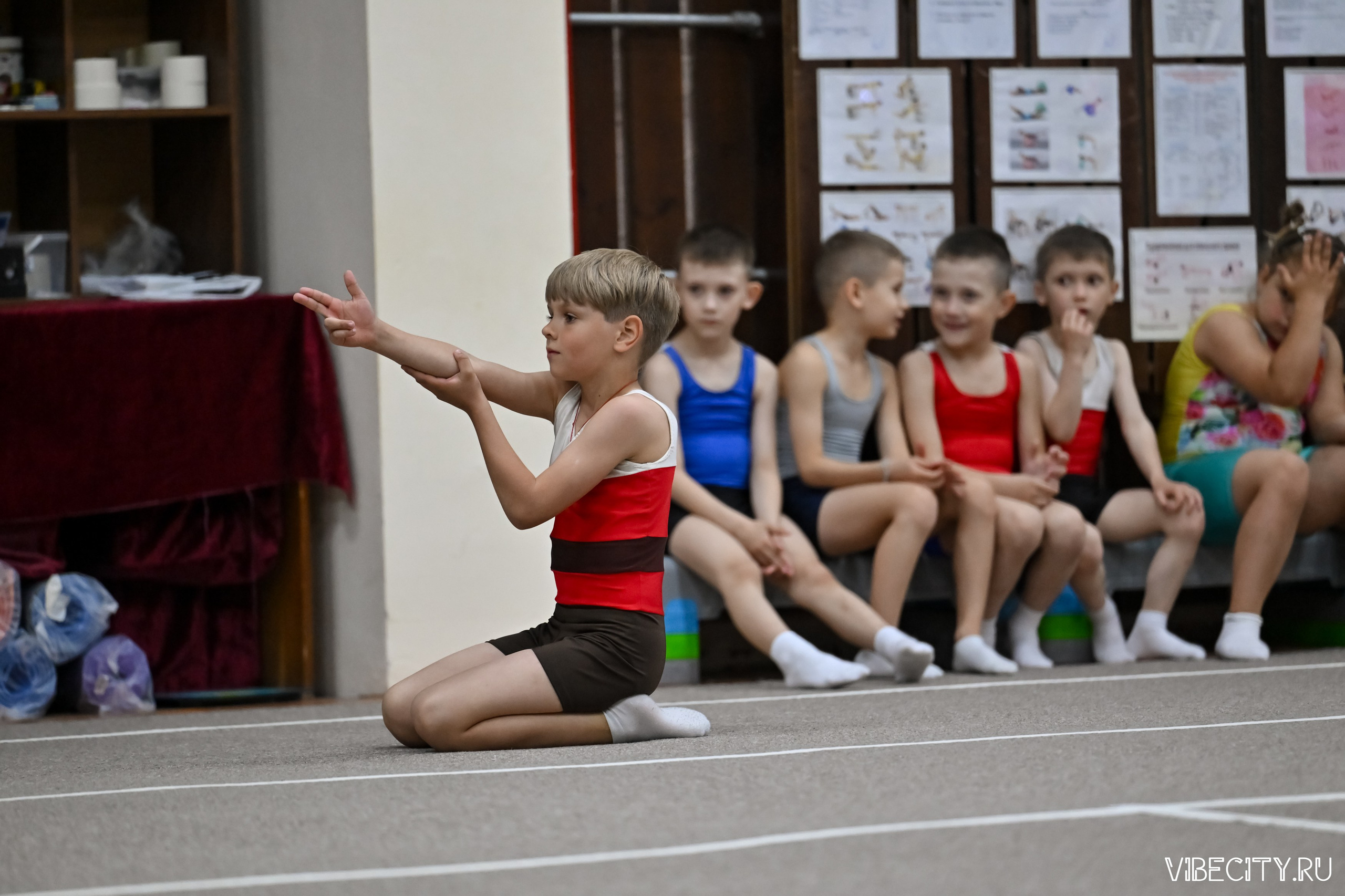 Контрольная тренировка по спортивной гимнастике. VIBECITY.RU Вайб Сити Ру Фоторепортажи Фотоотчеты Калининград