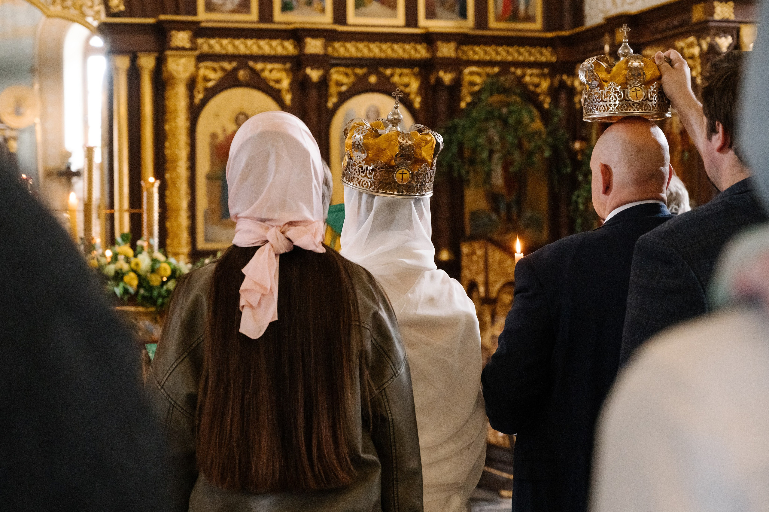 Фотосъёмка крещения в Санкт-Петербурге — Маргарита Иванова, фотограф. Профессиональный фотограф беременности в СПБ. Стильные фотосессии беременности в стиле минимализм и классическая фотография