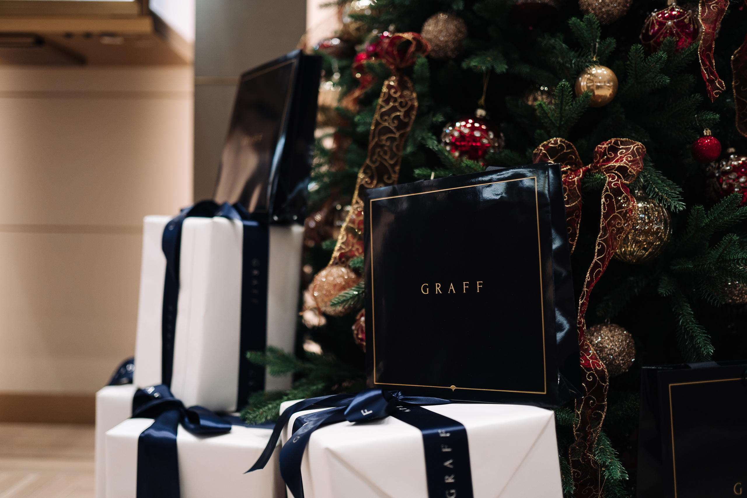 Фотосессия для Tiffany & Co Astana