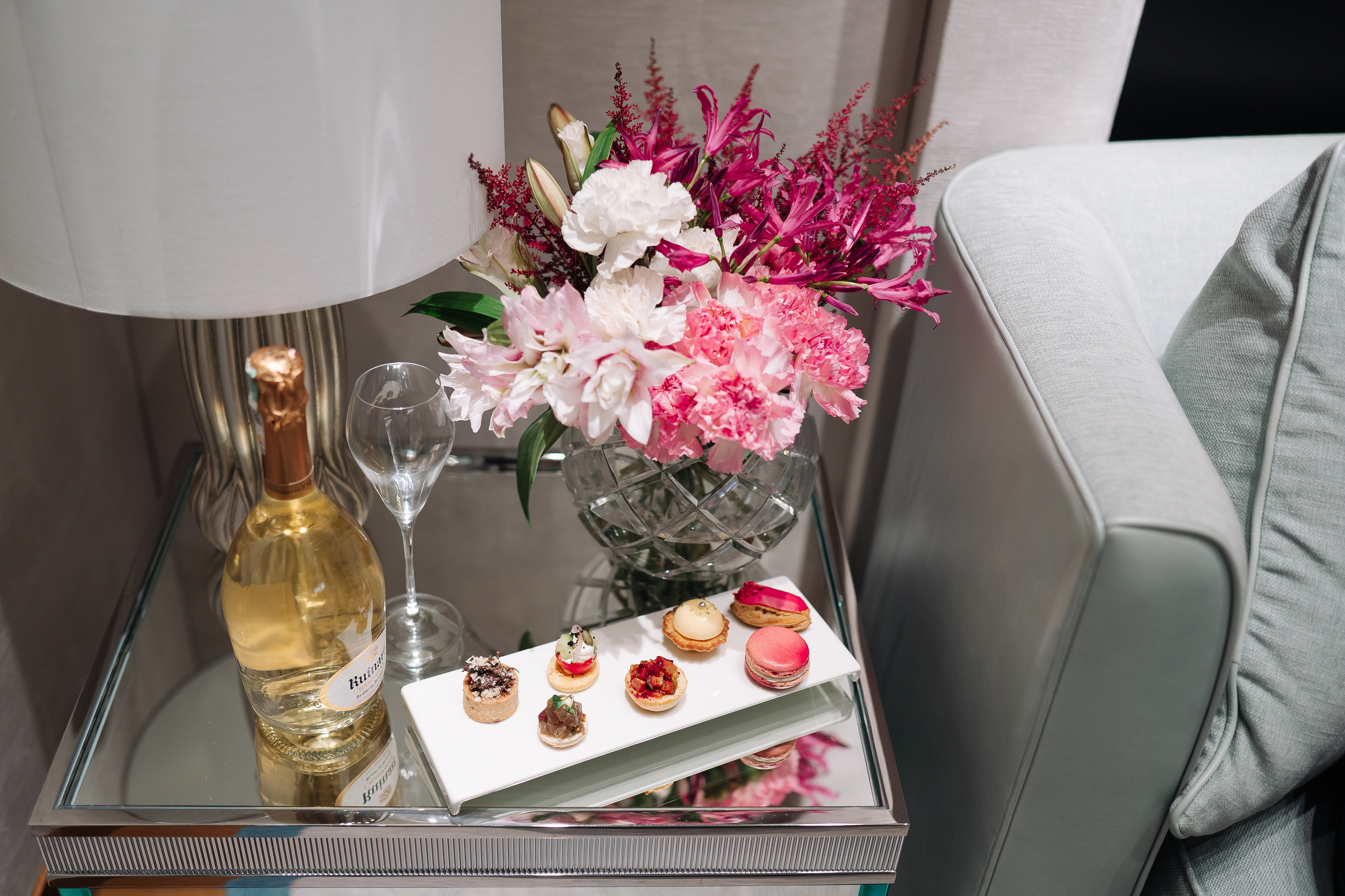 Фотосессия для Tiffany & Co Astana