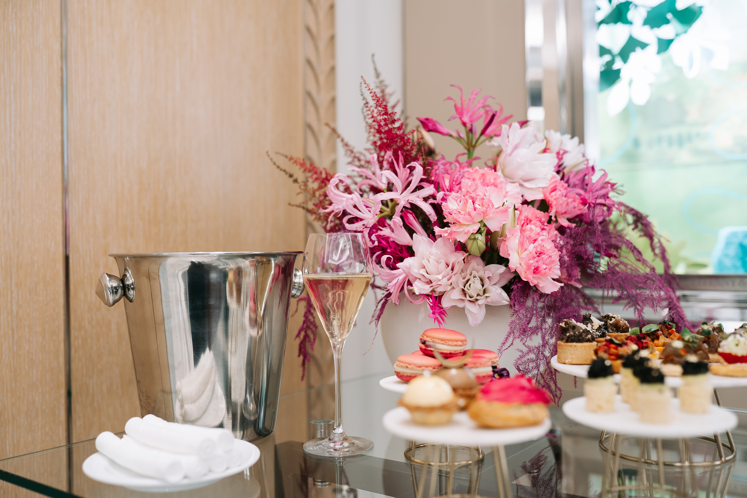 Фотосессия для Tiffany & Co Astana