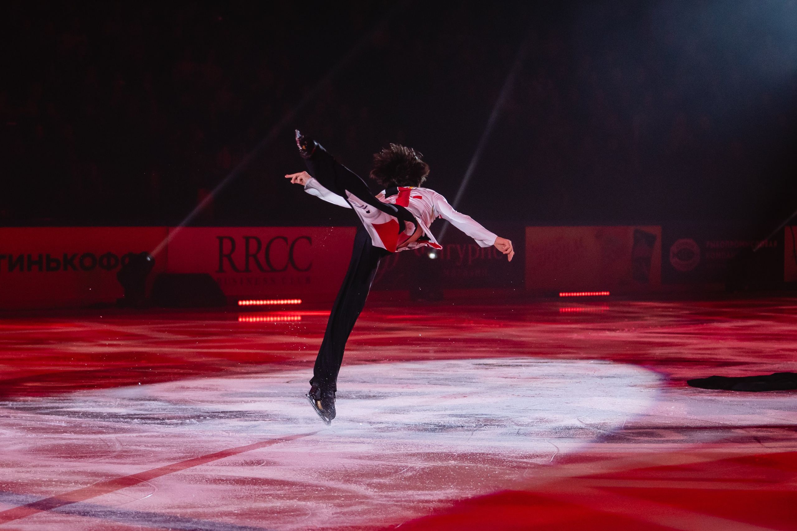 Шоу «Чемпионы на льду» в Новосибирске. Воробьева Ксения — Спортивный и танцевальный фотограф Новосибирск