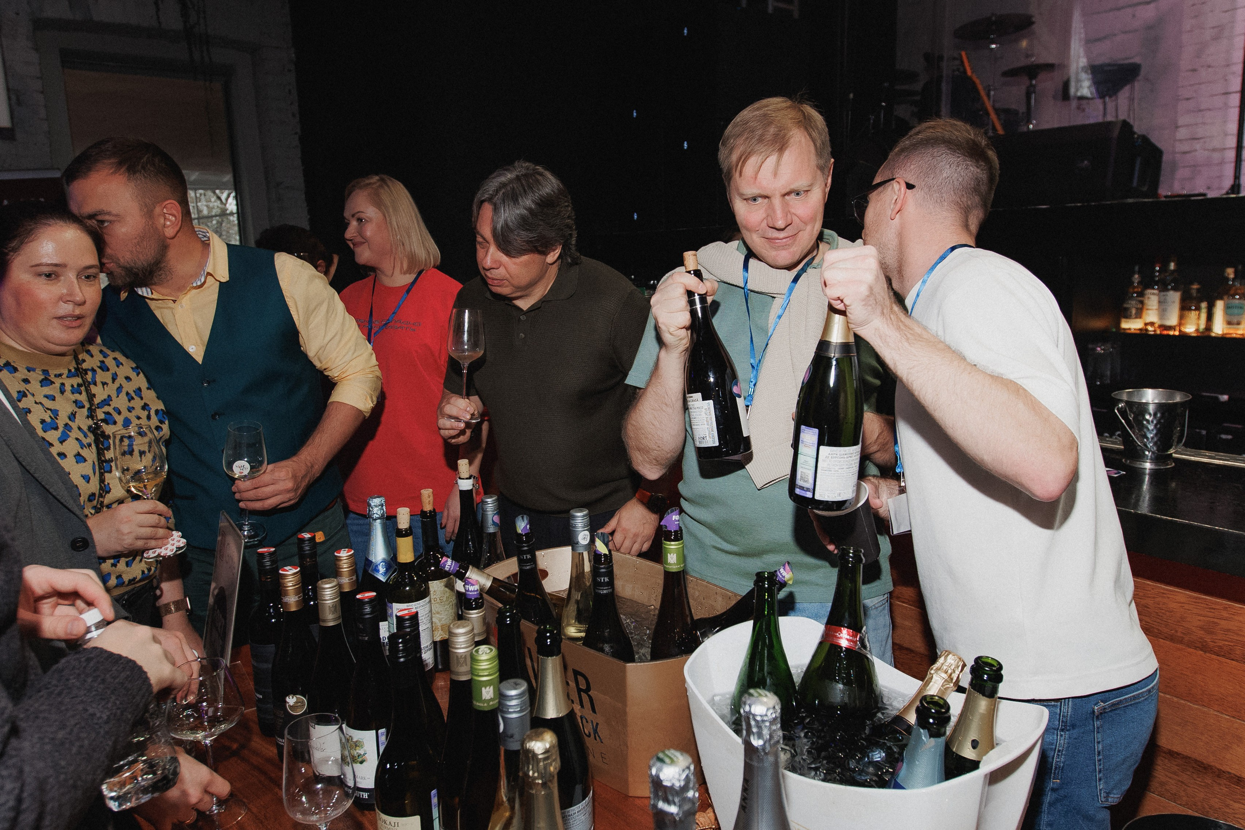 ВИННЫЙ ФЕСТИВАЛЬ. СВОИ. ФОТООТЧЕТЫ-СОБЫТИЯ-МЕСТА