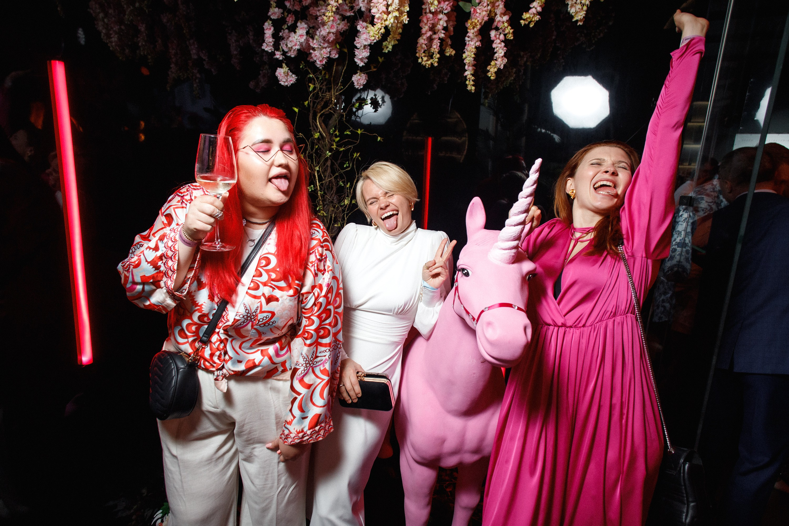 BRAVO FLORA EVENT. СВОИ. ФОТООТЧЕТЫ-СОБЫТИЯ-МЕСТА