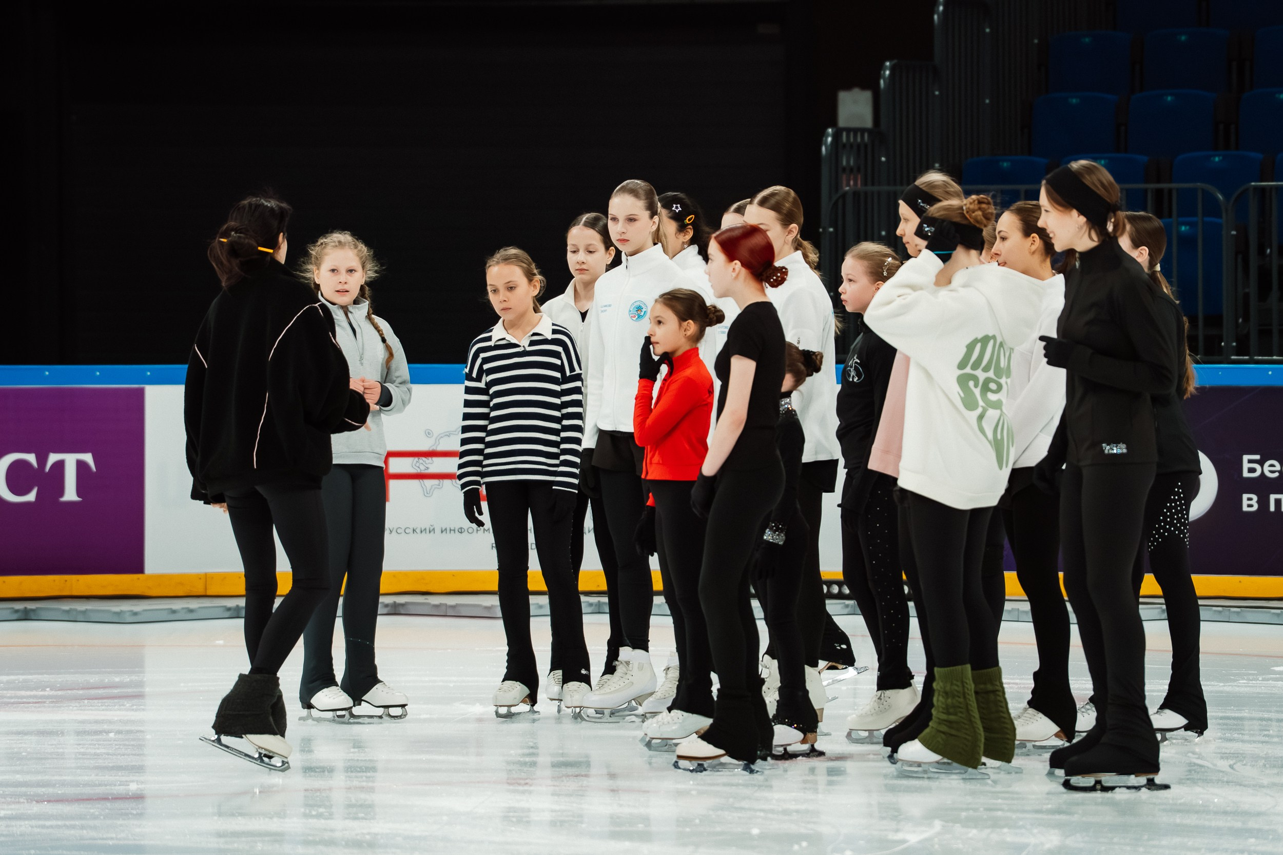 Мастер-класс Алины Загитовой в Новосибирске (11-00). Воробьева Ксения — Спортивный и танцевальный фотограф Новосибирск