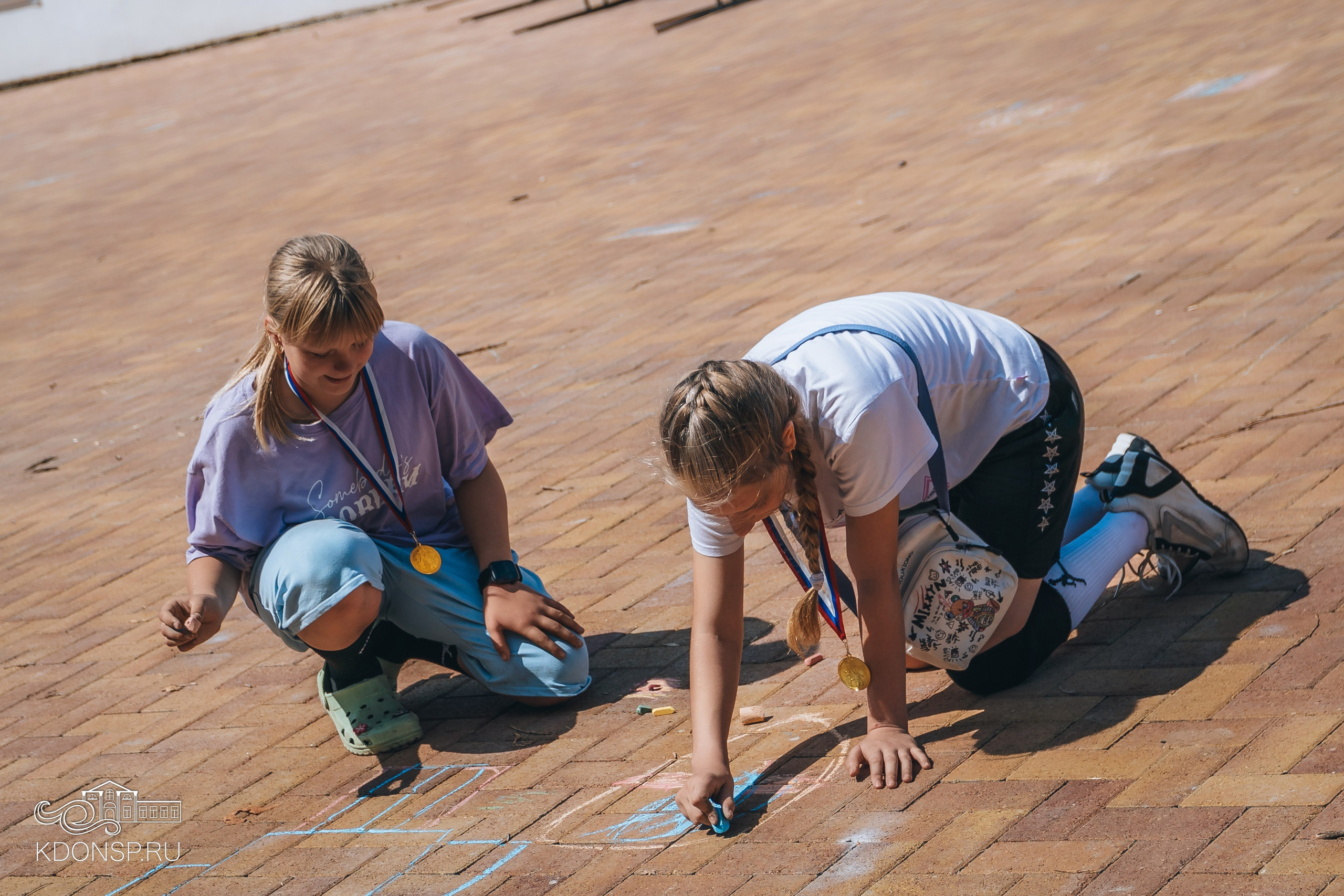 Должны смеяться дети. Новотитаровский Дом культуры