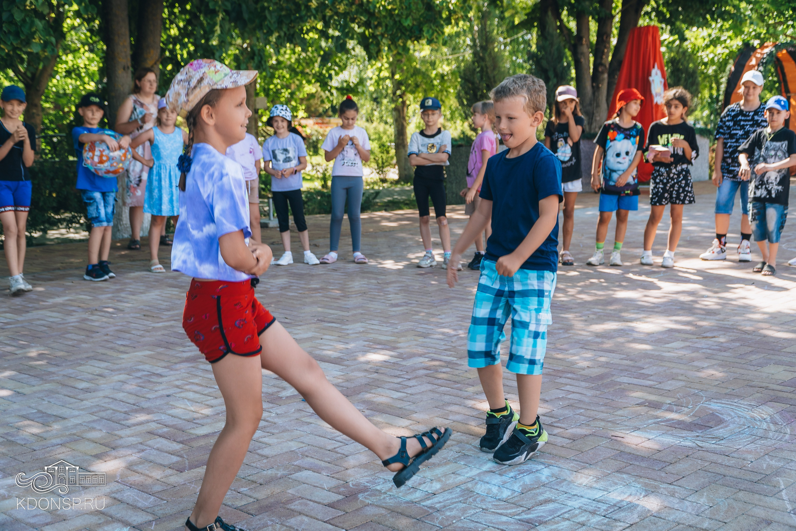 Детская зарядка со спортсменом. Новотитаровский Дом культуры