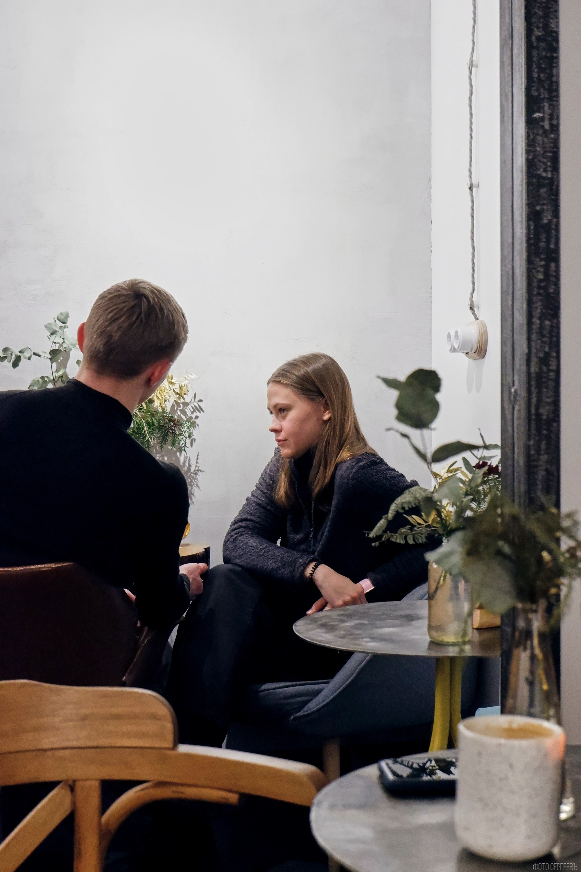 Кутята Coffee Shop. Фотографъ Сергѣевъ. Поймать мгновеніе