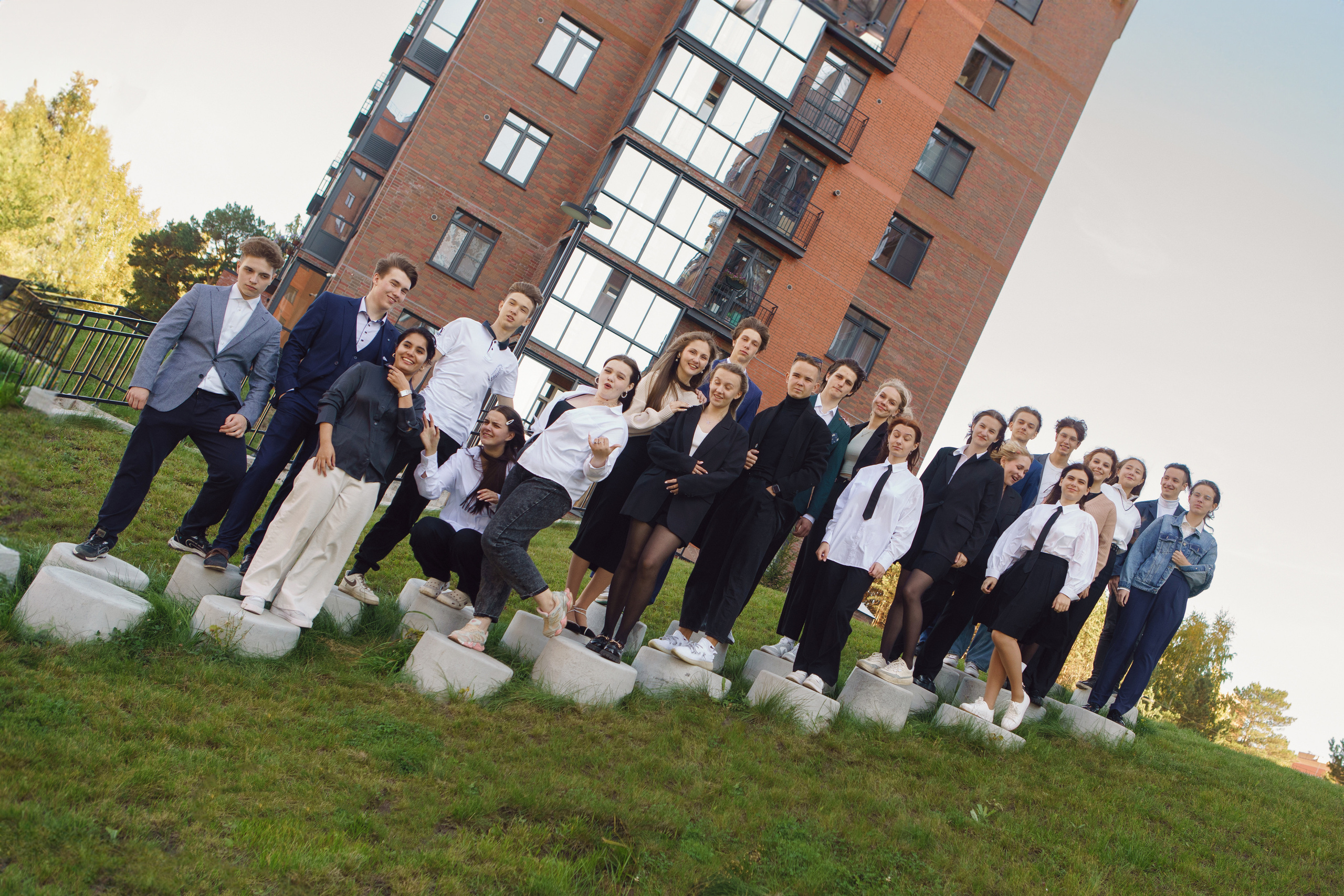 Анонс осенней фотосессии для 11Б школы 51. Фотомастерская Воробьевых