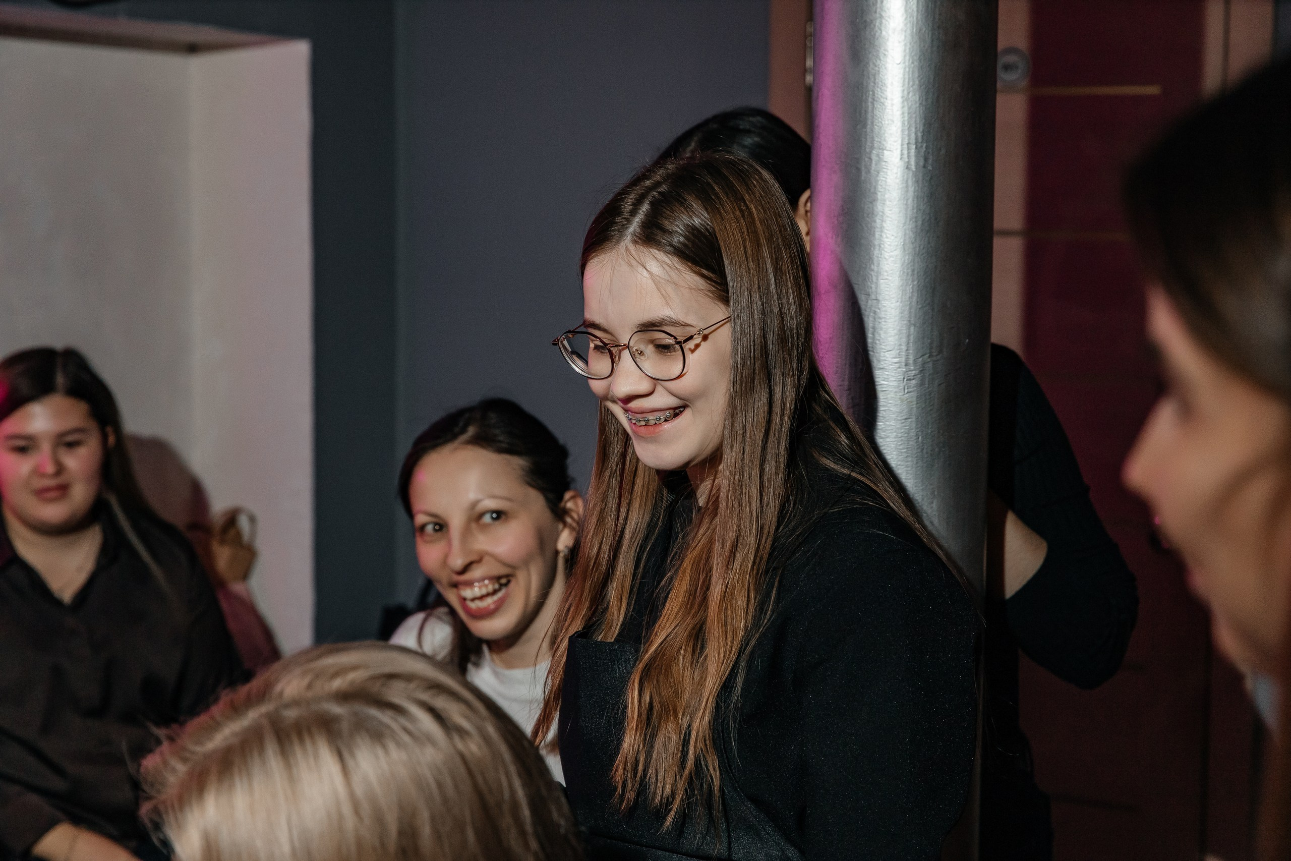 Парфюмерный мастер-класс в честь 8 марта — праздник с AROMALAGE