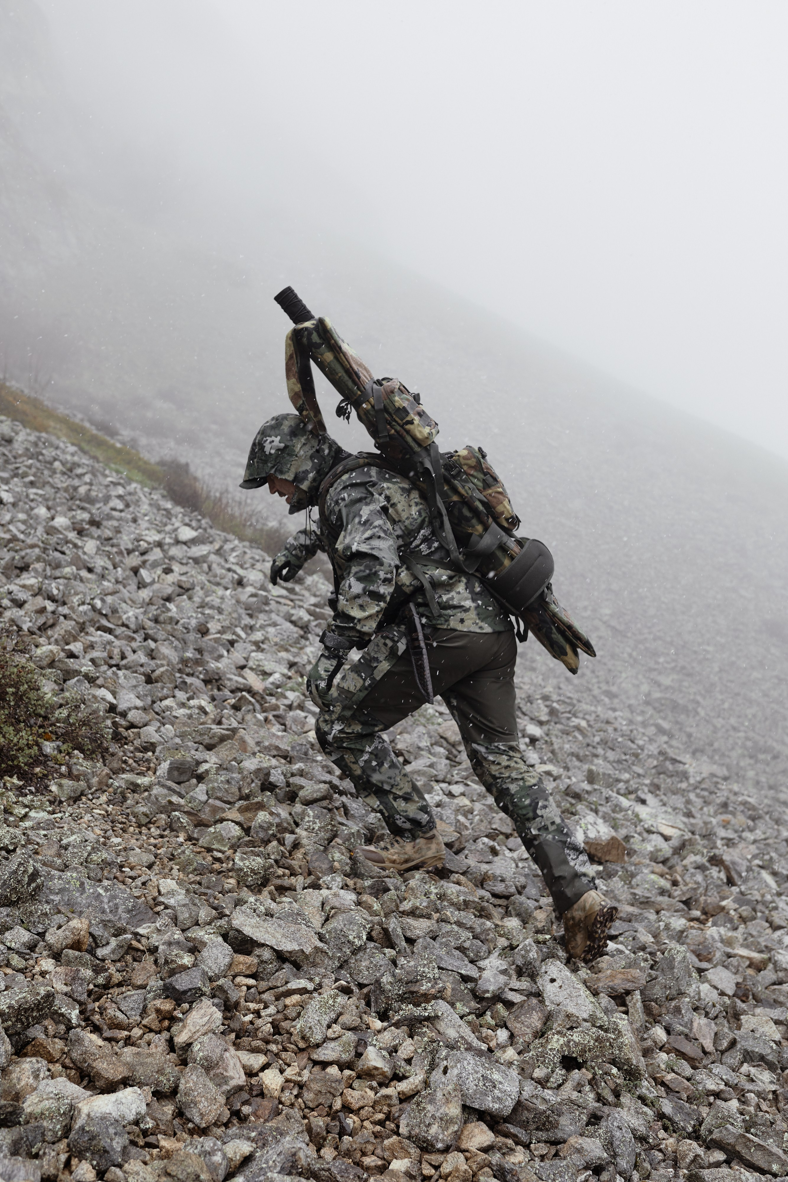 Съемка для бренда охотничьей одежды под ключ. Фотограф Продюсер в горах КБР / Москва Нальчик Горы