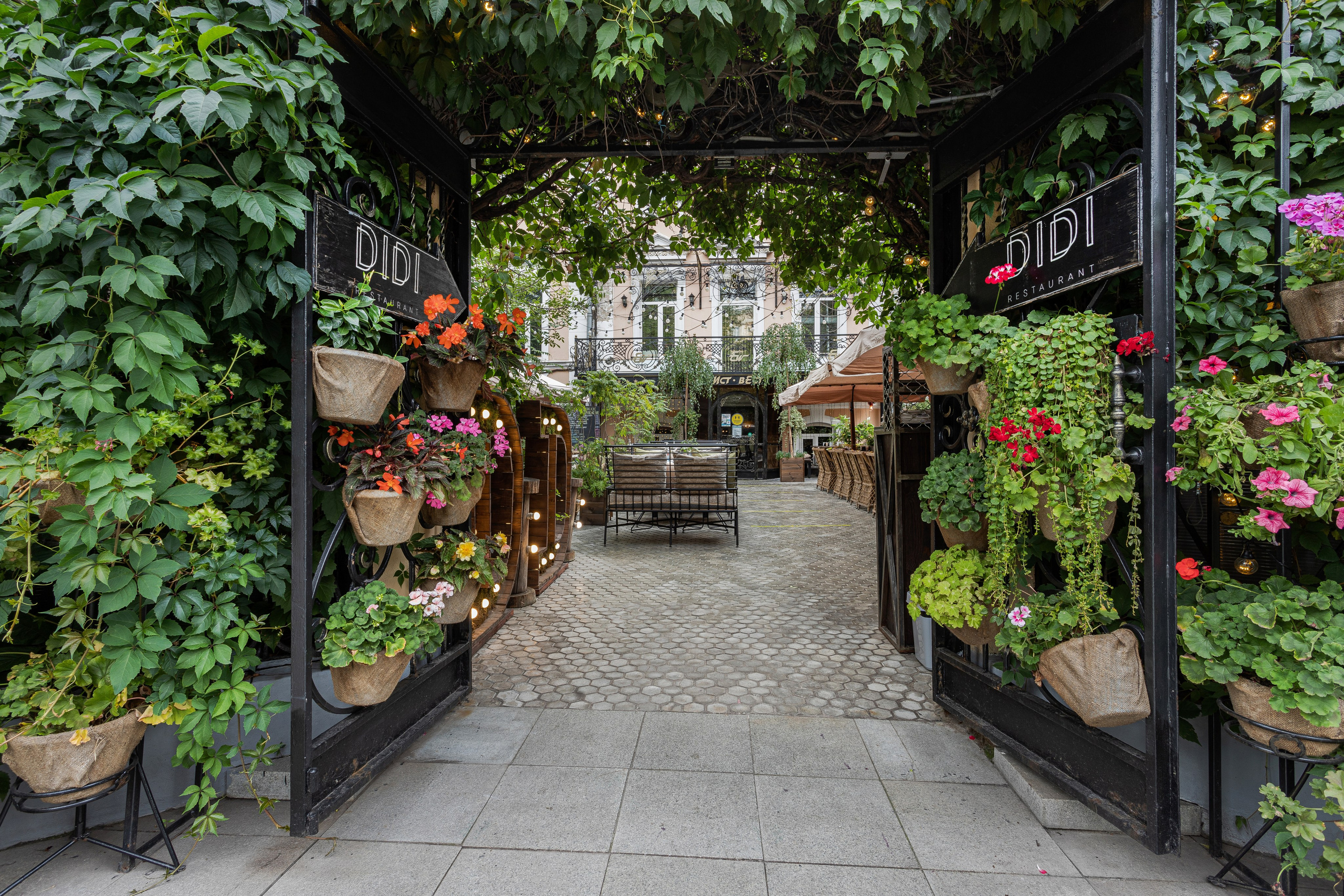 Съёмка для ресторанов: интерьер, меню и фуд-контент | Фото и видео для ресторанов | ZPROD. Фото и видеосъемка | продакшн студия ZPROD