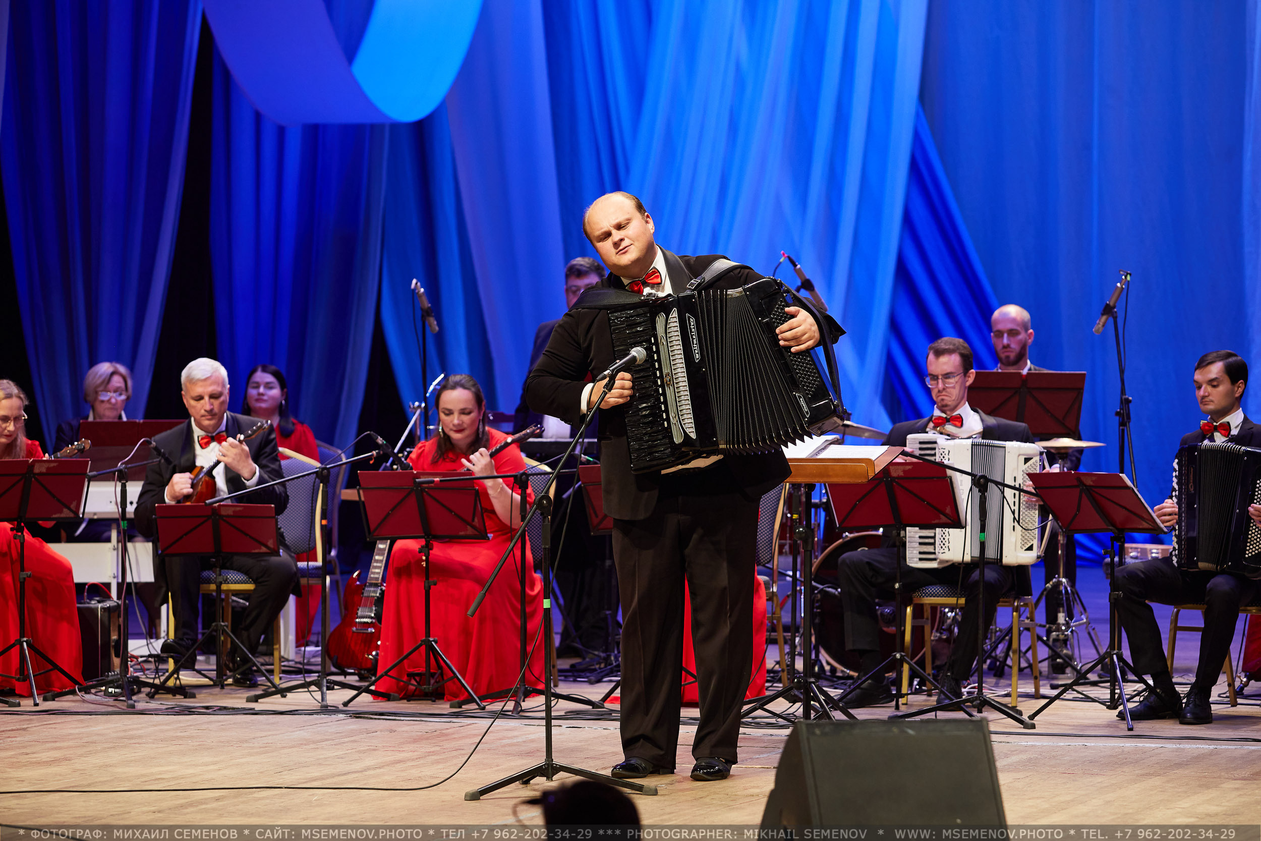 АНОНС 2-й день XVI Международный фестиваль СТРУНЫ РОССИИ 🇷🇺🎶. Photographer for business Mikhail Semenov. Aqua photo studio, photo school