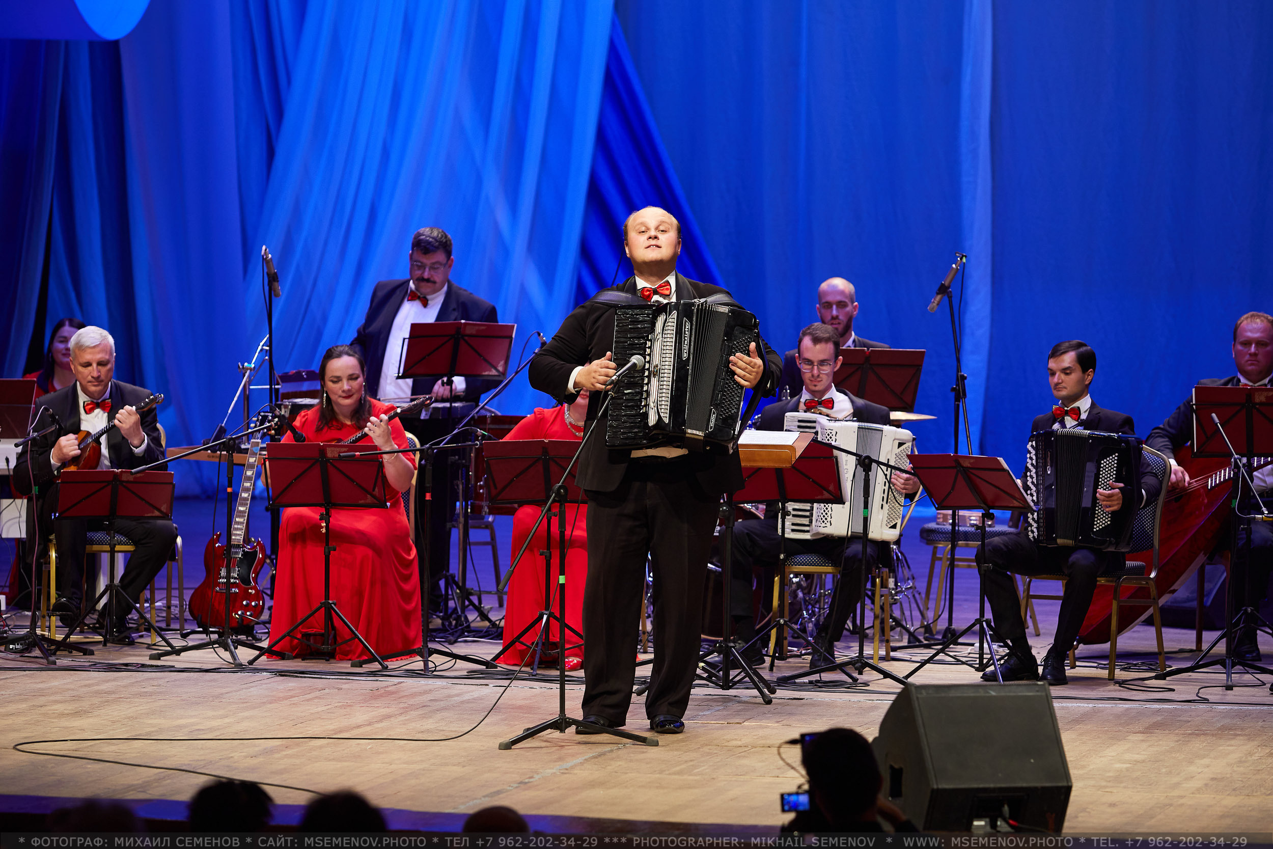 АНОНС 2-й день XVI Международный фестиваль СТРУНЫ РОССИИ 🇷🇺🎶. Photographer for business Mikhail Semenov. Aqua photo studio, photo school