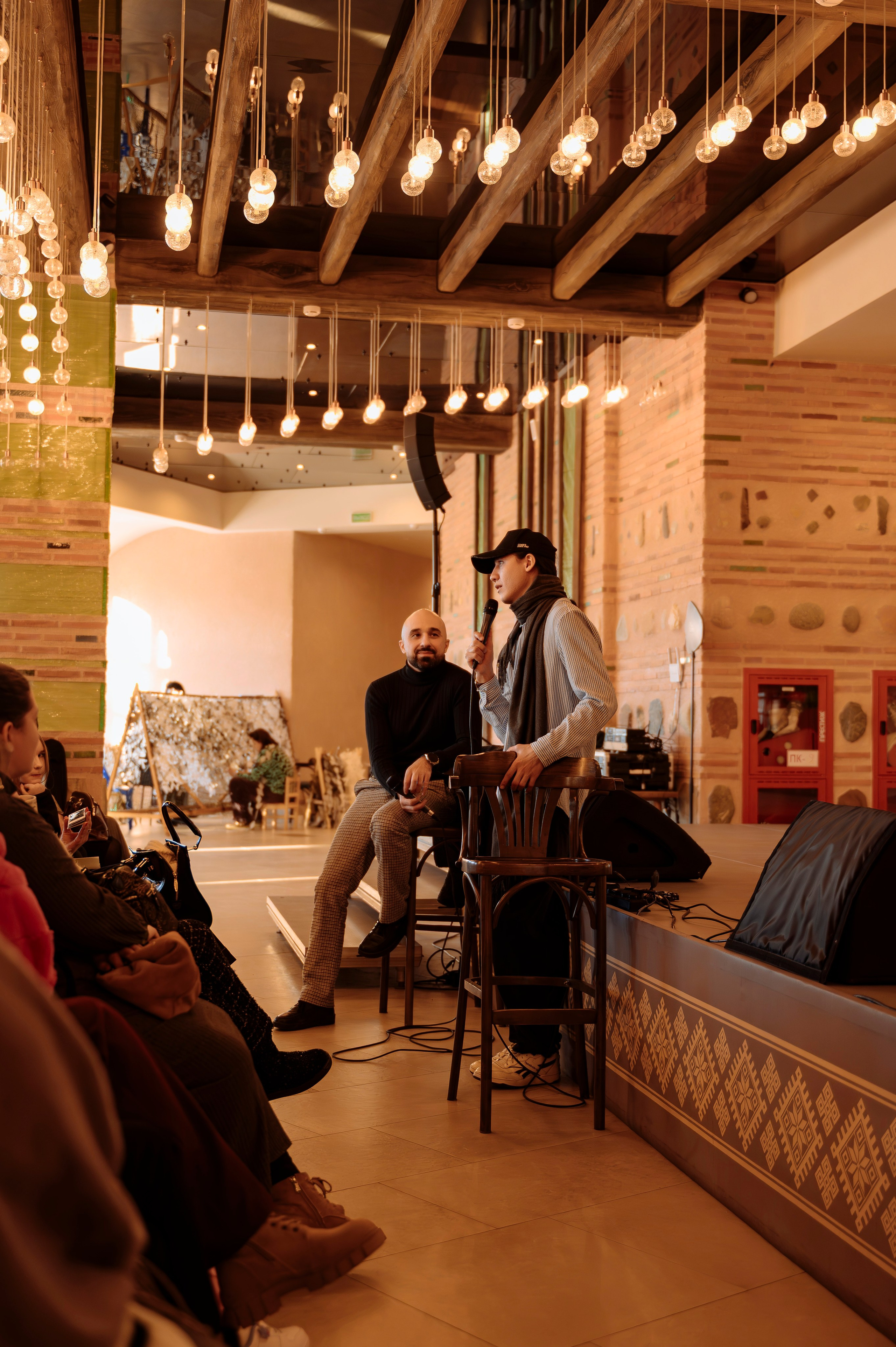 Репортажная съемка, съемка мероприятия, проект factor.by, финалист factor.by, Шамхал Хачатурян, Ибрагим Карасов, фактор бай, фотограф Ольга Шаповалова, съемка фанатов, минск, беларусь