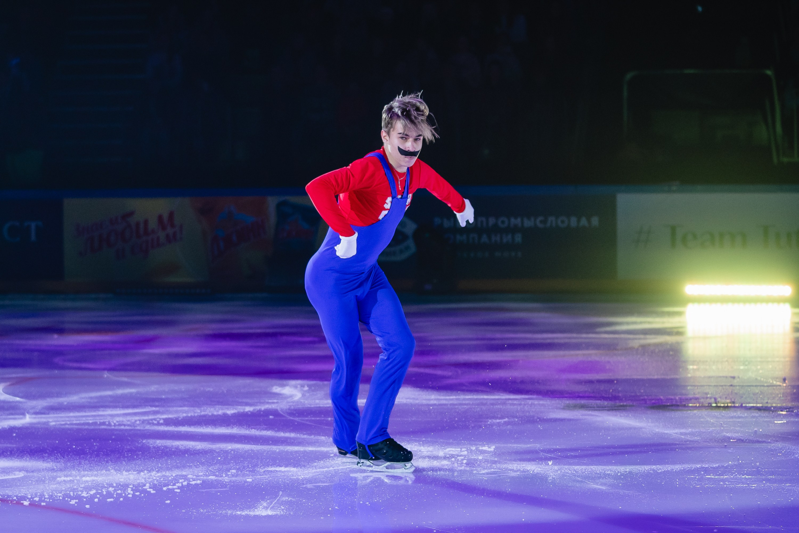 Шоу «Чемпионы на льду» в Новосибирске. Воробьева Ксения — Спортивный и танцевальный фотограф Новосибирск