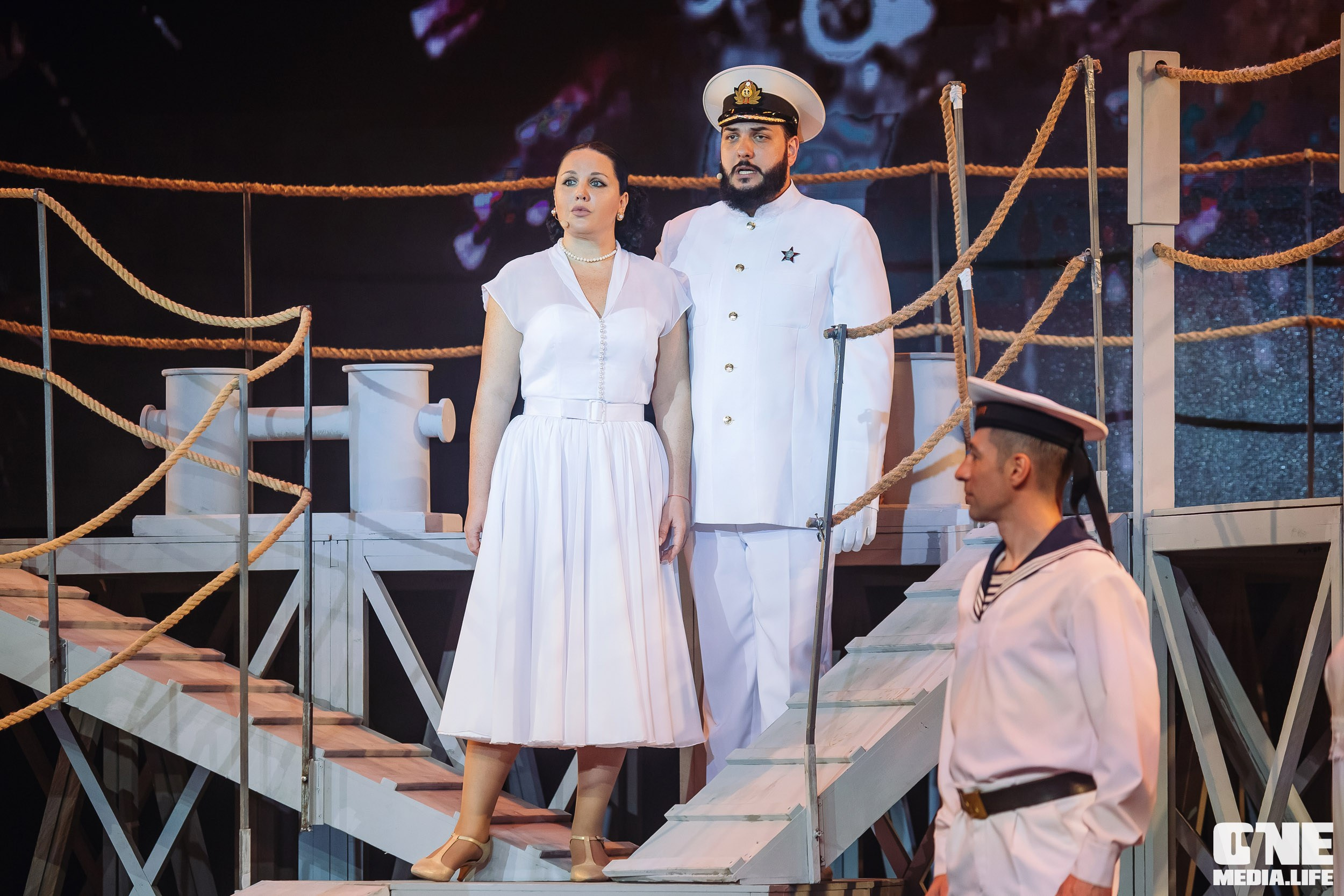 Фоторепортаж из Янтарь Холла. One Media Life: фоторепортажи, фотоотчеты с мероприятий и заведений