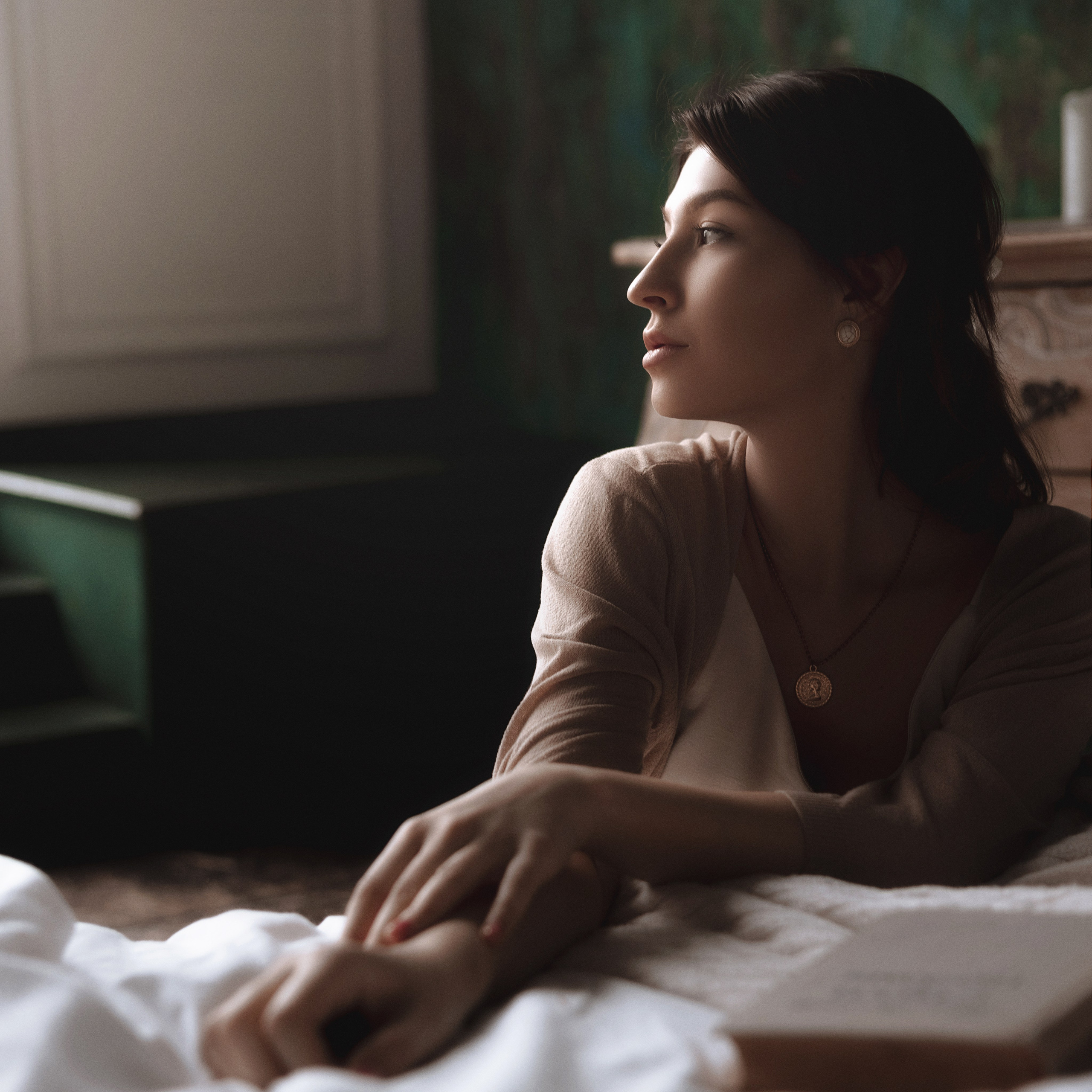 Портфолио — Женский портрет — фотограф Анастасия Инвиш. Эротическая фотосессия в стилю ню в Москве — заказать ню фотосессию от 19 800 руб!