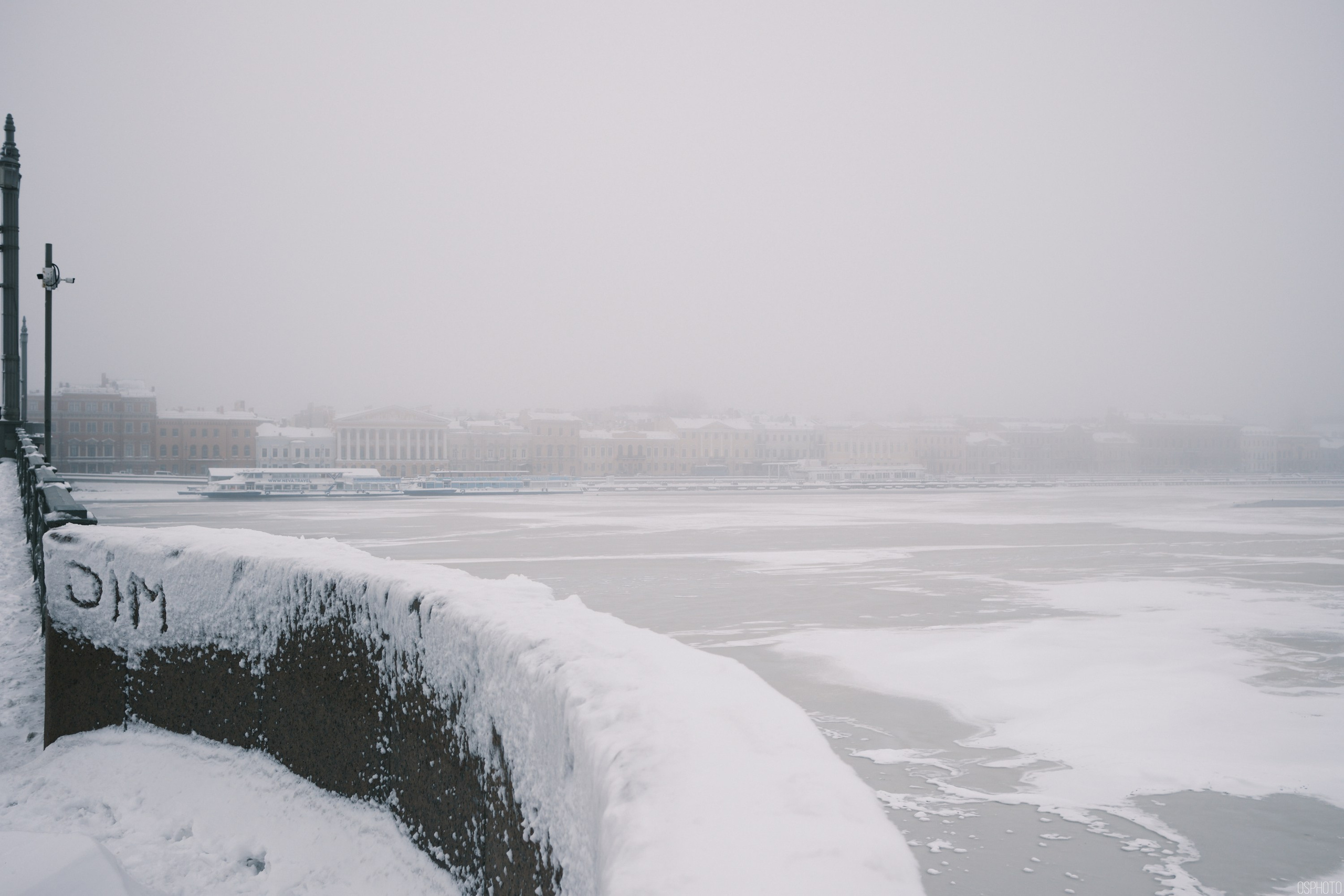 Снег и туман в Санкт-Петербурге. Фотографъ Сергѣевъ. Поймать мгновеніе