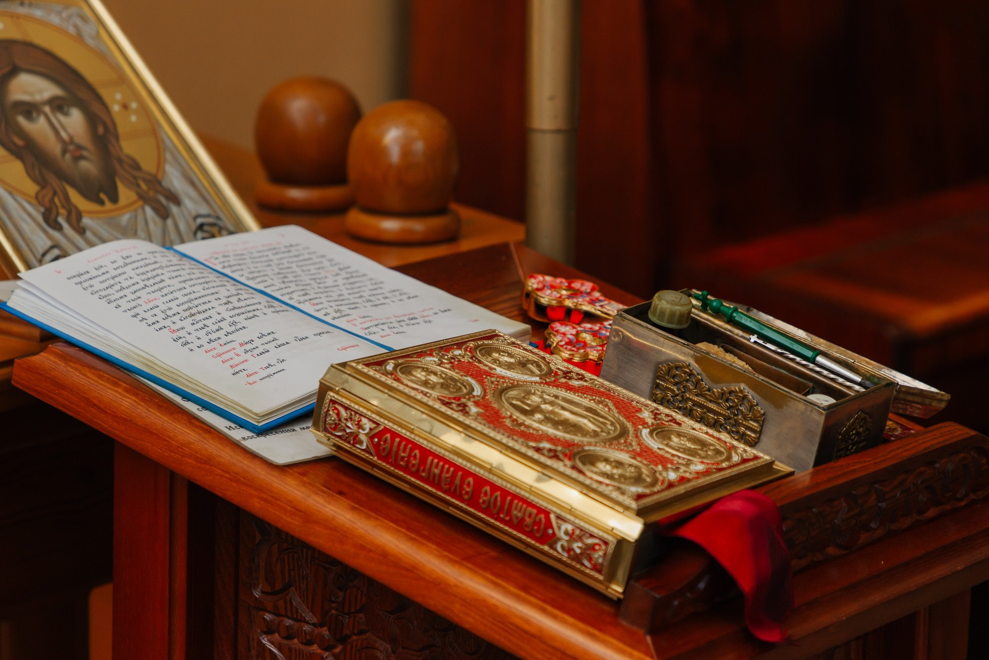 Крещение ребенка Князь Владимирский собор, где крестить в Питере, крестильная комната, индивидуальное крещения, сколько стоит крещение, лучший храм для крестин, крещение фотограф спб