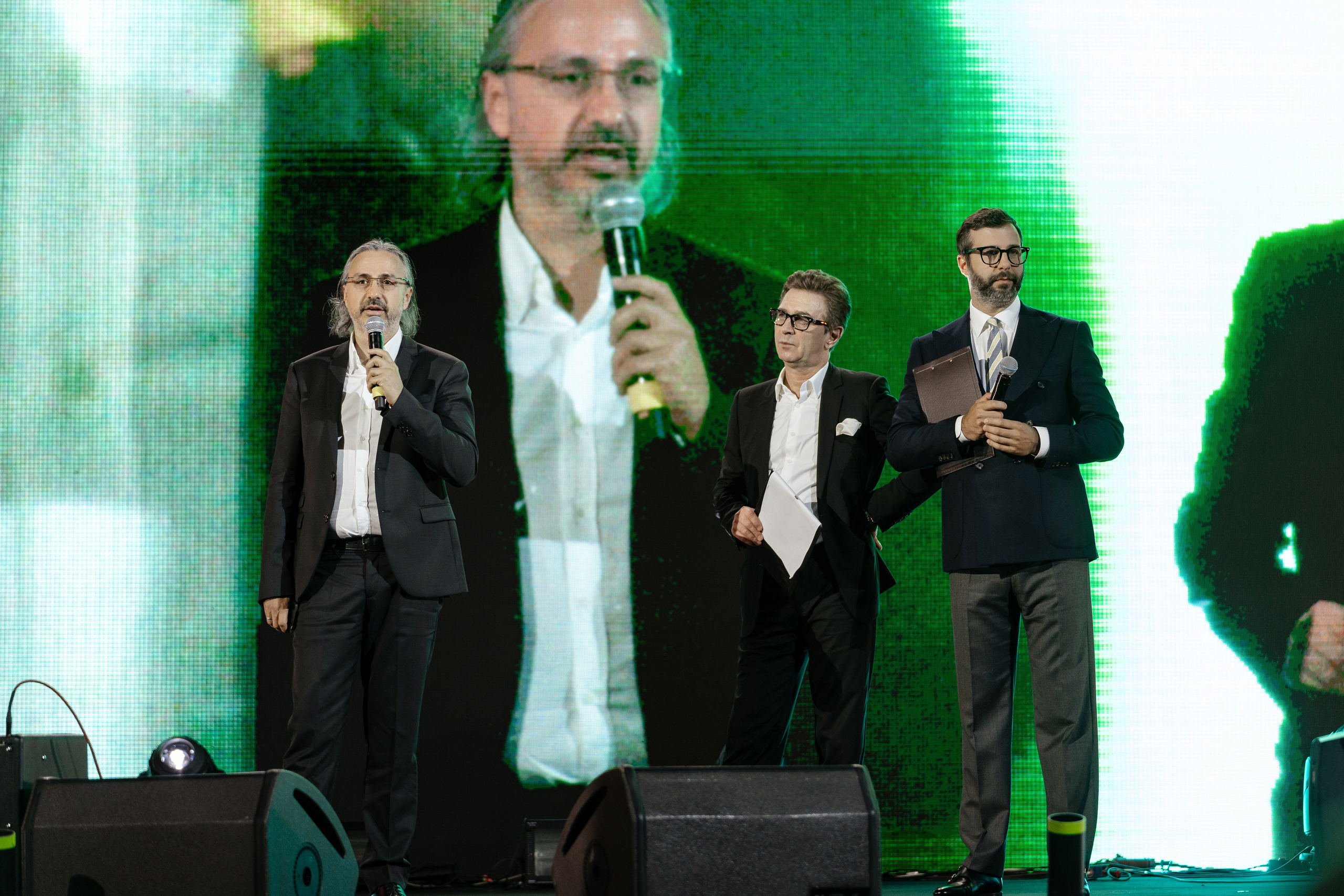 Фотограф на корпоратив, фотограф на вечеринку, фотограф на банкет. Андрей Сухинин репортажный свадебный фотограф Санкт-Петербург