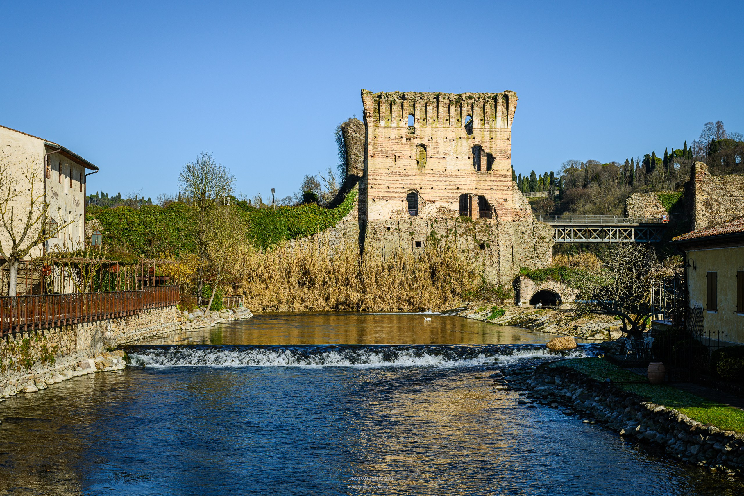 Боргетто-суль-Минчо (Borghetto sul Mincio). Авторские стильные фотокартины