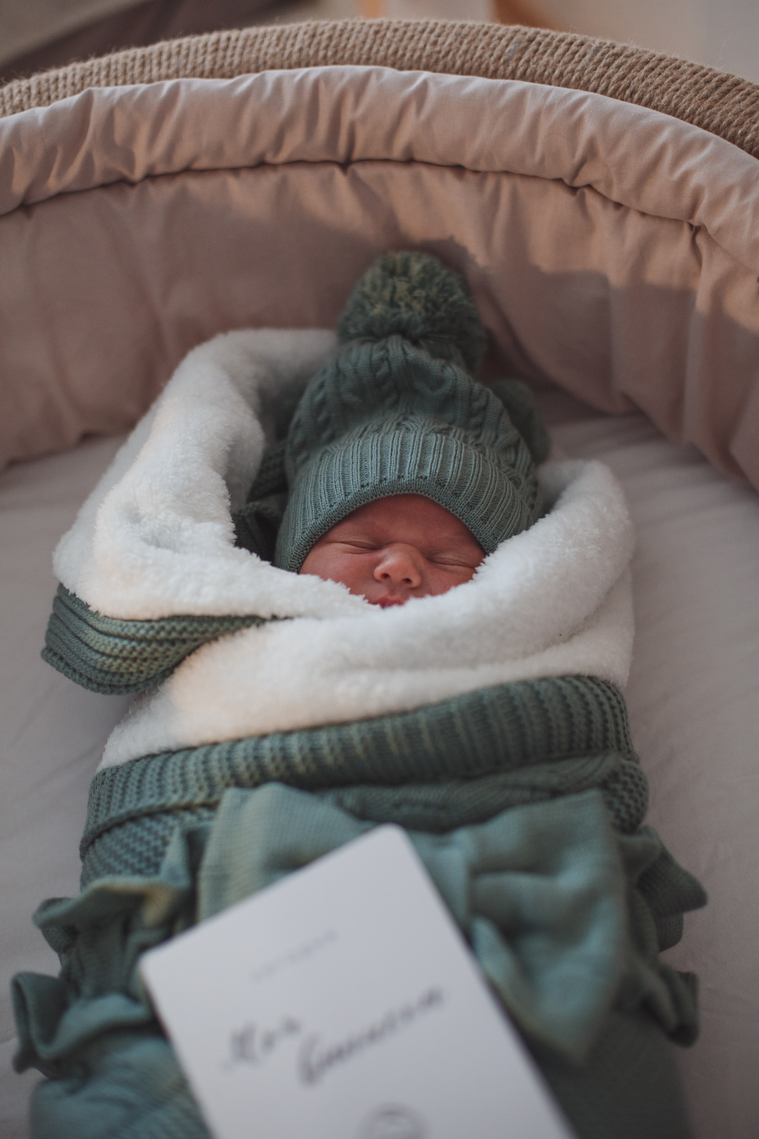 Фотограф на выписку из роддома в Белгороде. Свадебный и контент фотограф в Белгороде Ярослав Гаврилейченко