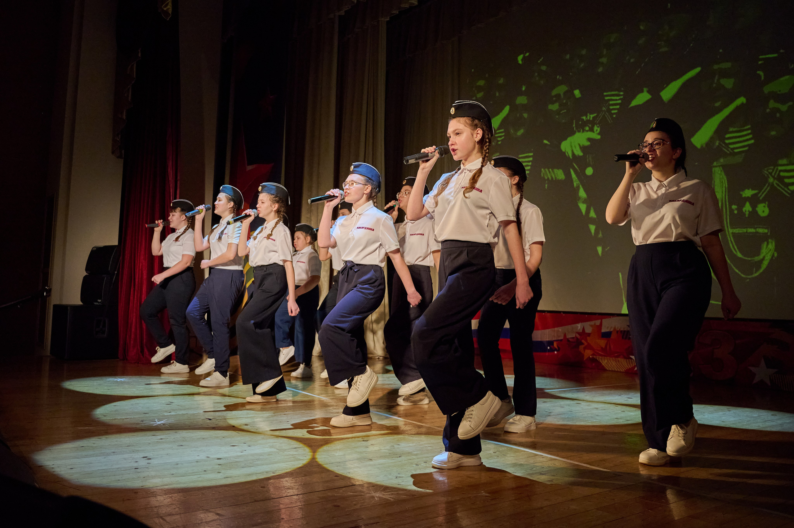 Кабардинка 23 февраля. Жизнь курорта Кабардинка в фотографиях