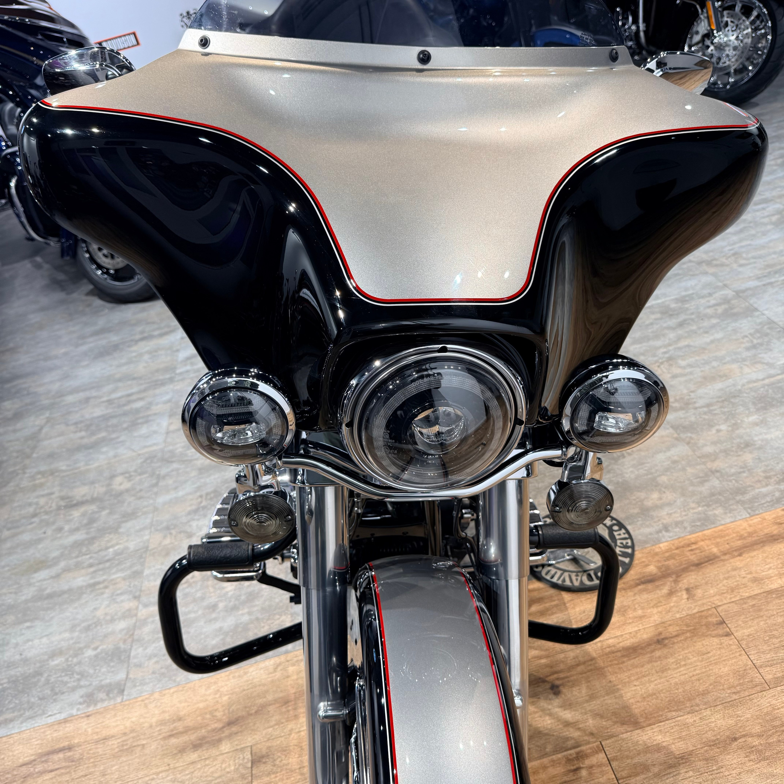 2008 Electra Glide Black Pearl ABS (VIN *5HD*8999). Hello Davidson, Москва. Только хорошие мотоциклы…