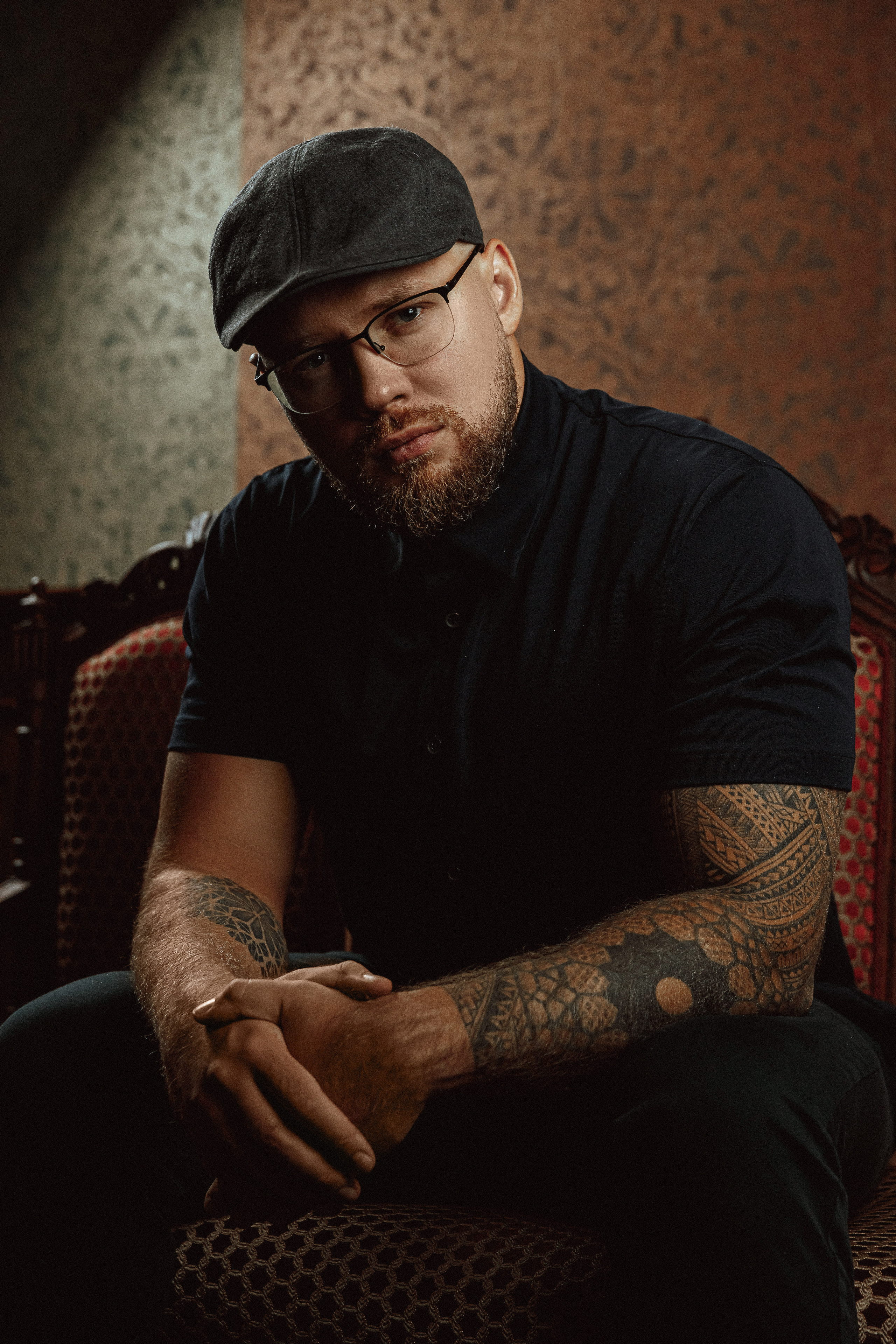 Мужской деловой портрет в бескозырке