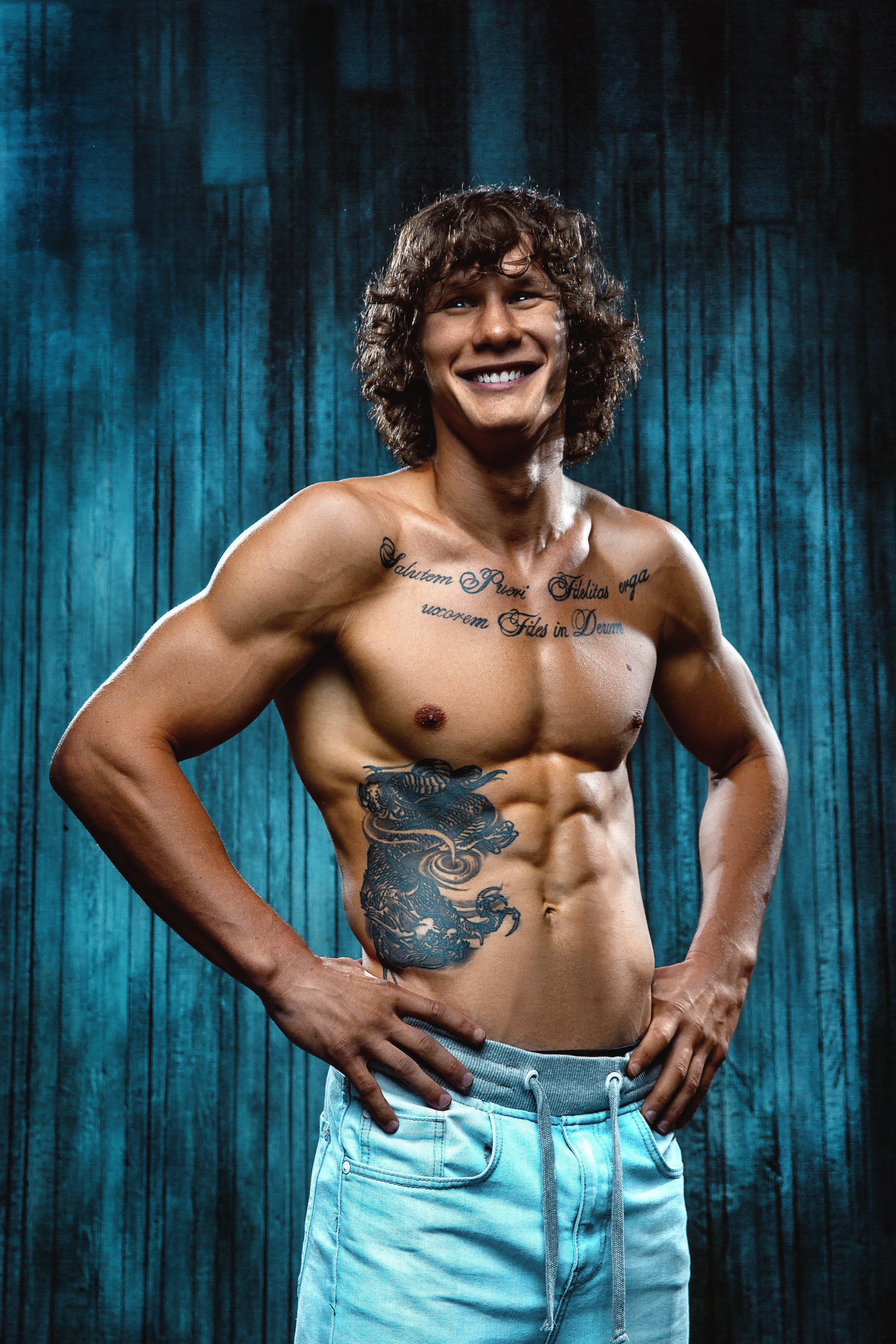 Портрет боец MMA UFC взвешивание