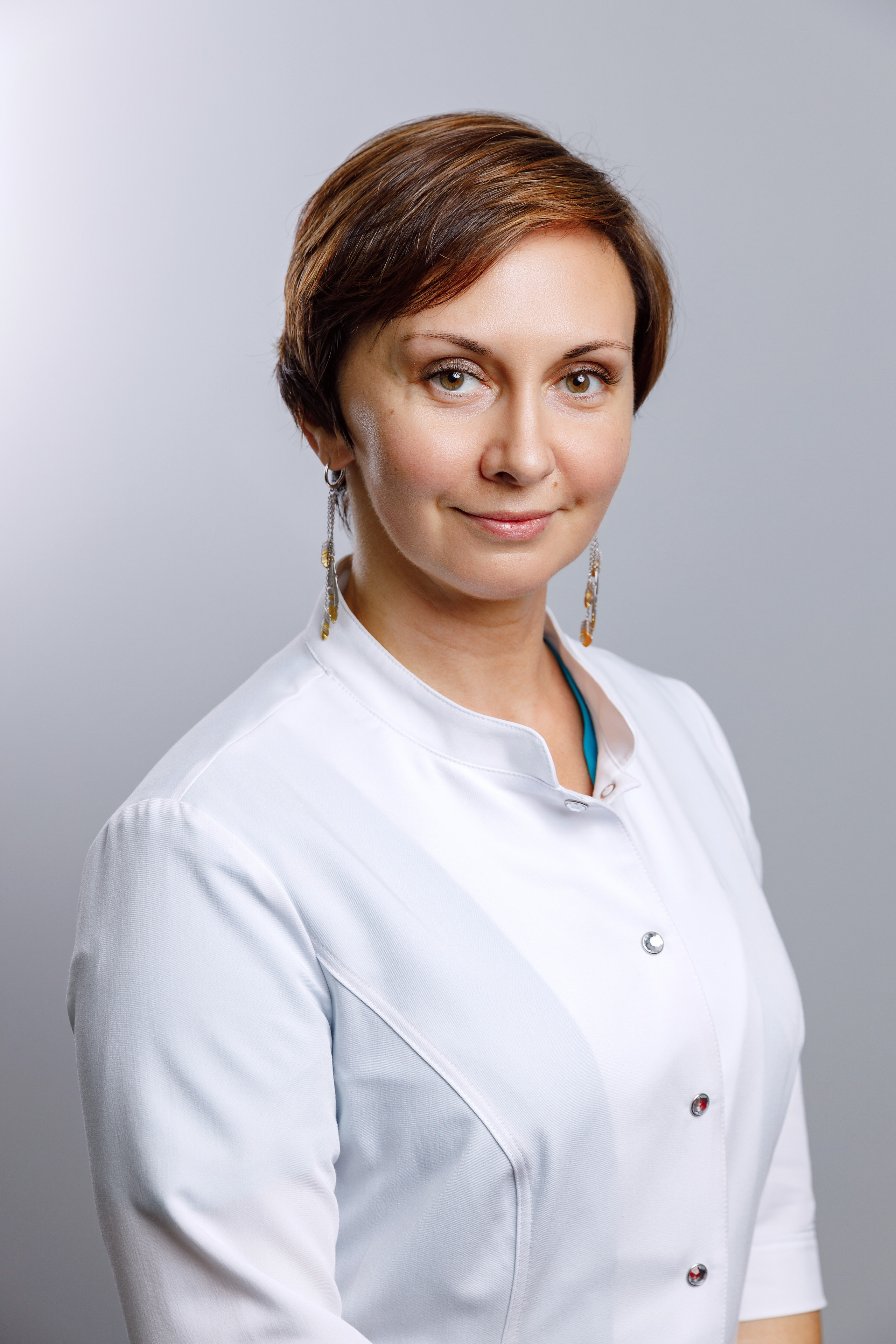 Женский портрет главного врача