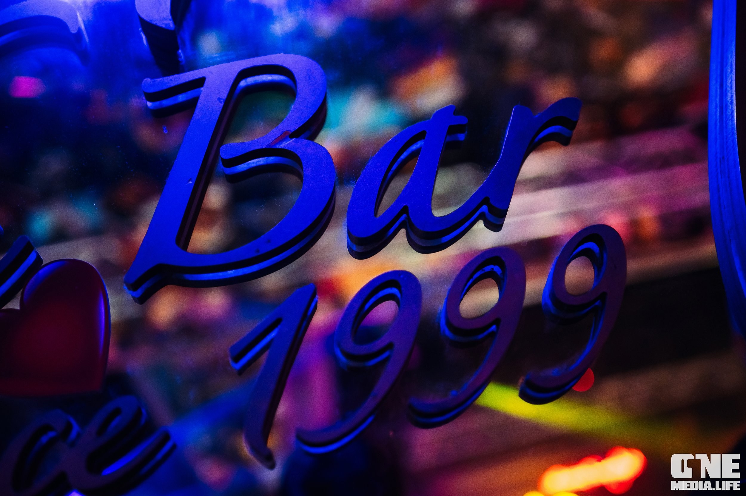 Фоторепортаж из бара XxxX. One Media Life: фоторепортажи, фотоотчеты с мероприятий и заведений