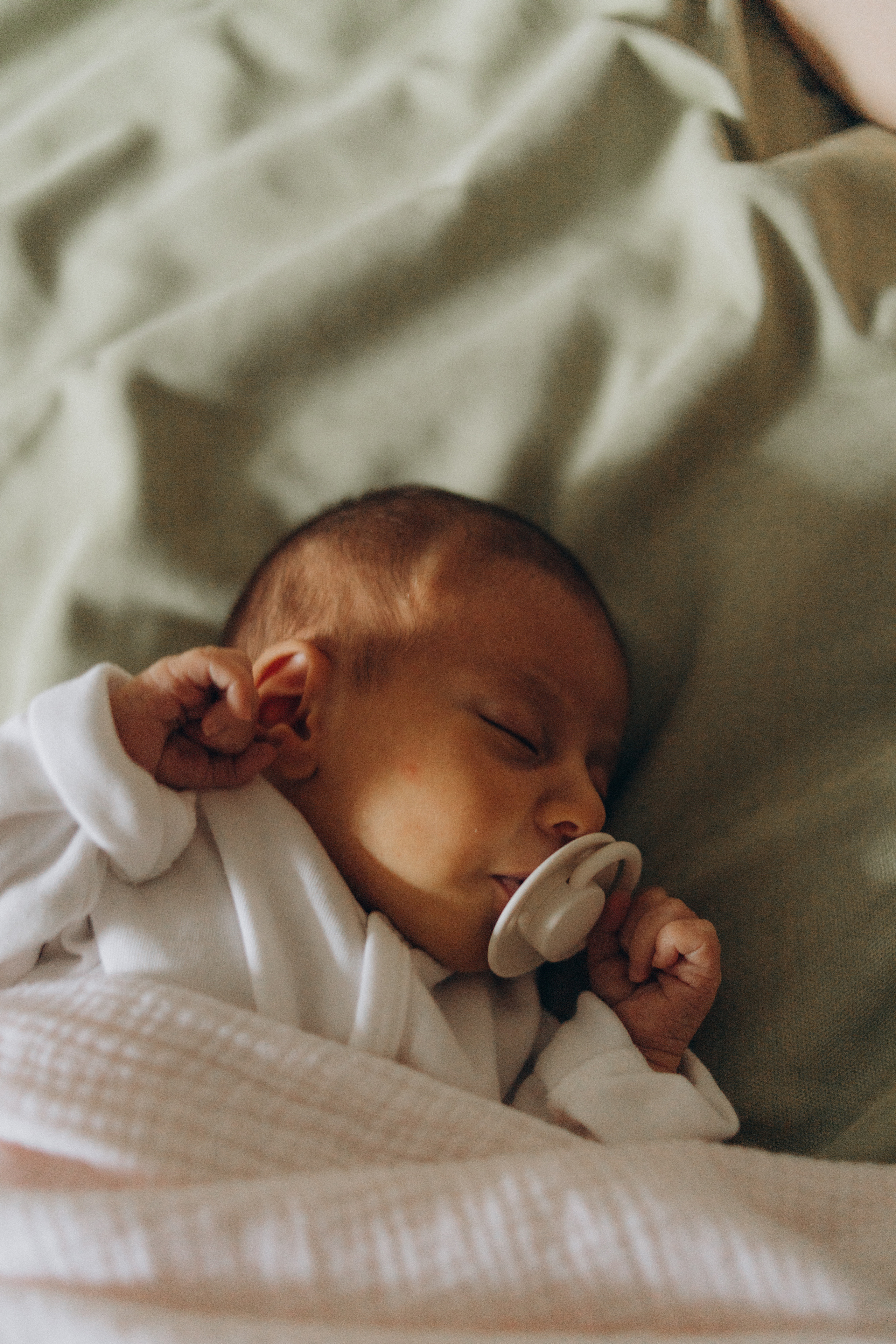 Диана, 14 дней🫶. Семейный фотограф и фотограф на роды в Ростове-на-Дону Мухина Виктория