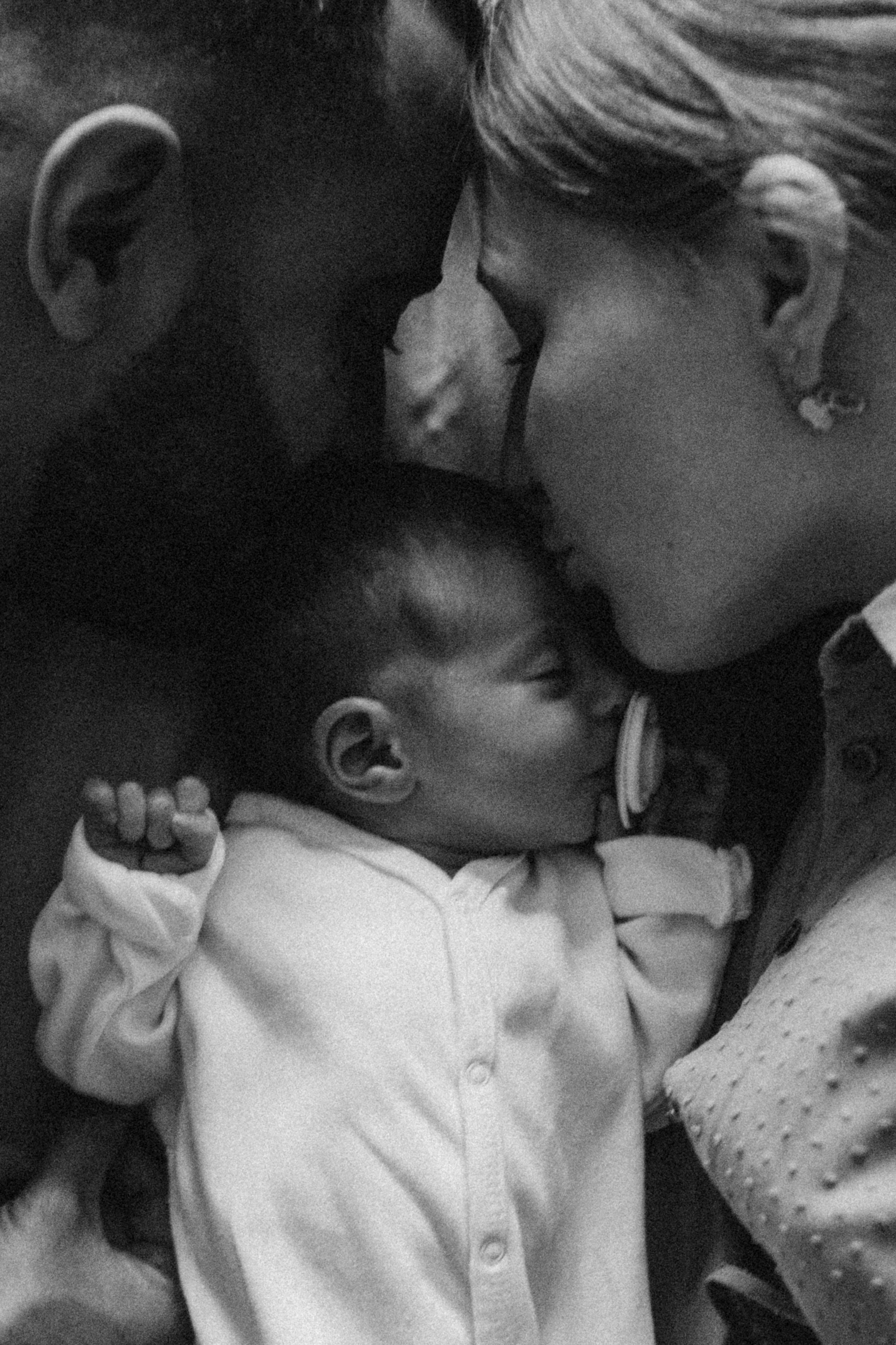 Диана, 14 дней🫶. Семейный фотограф и фотограф на роды в Ростове-на-Дону Мухина Виктория