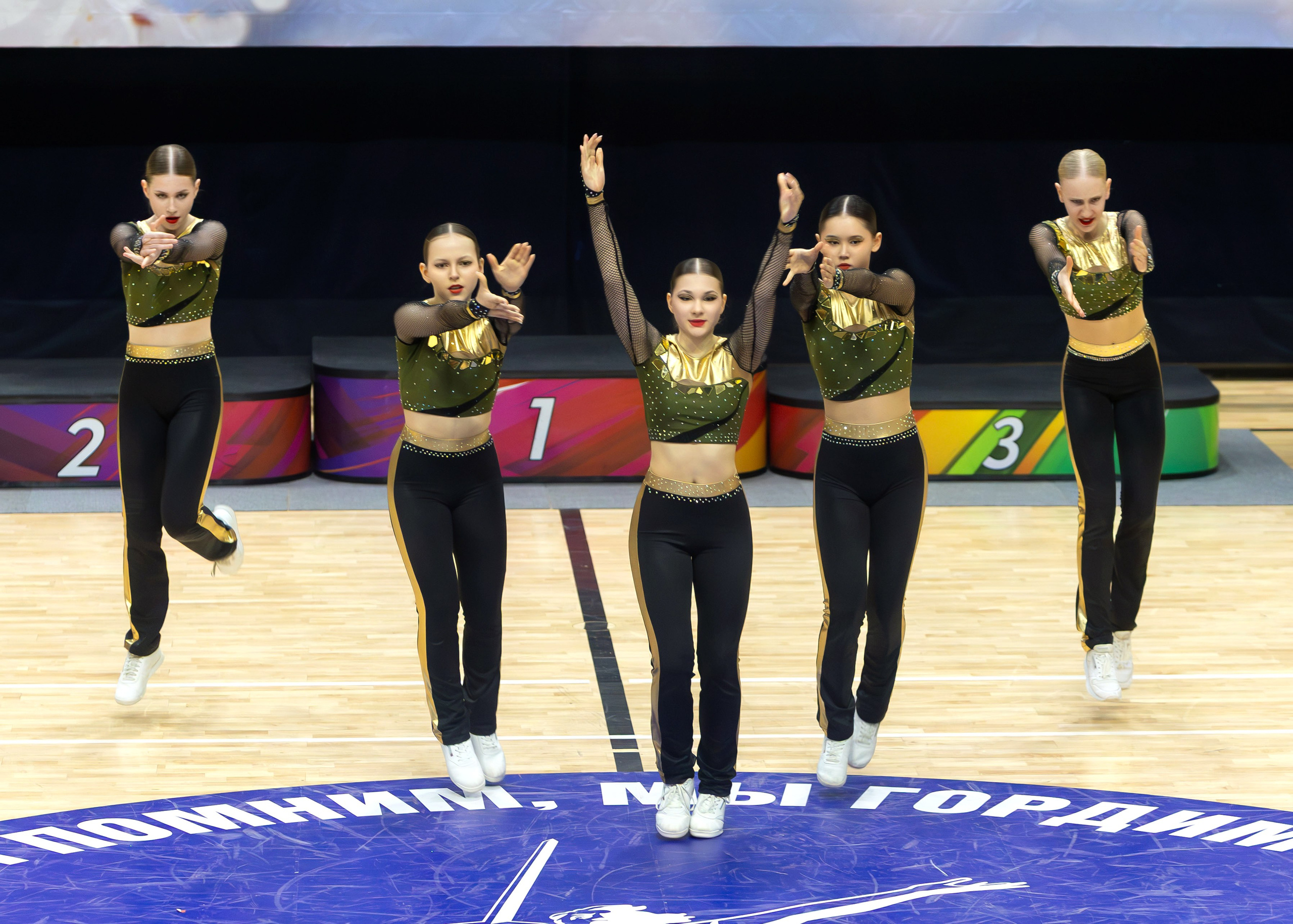 Фестиваль по фитнес-аэробике «Облачко» дисциплина «Аэробика». Выпускные альбомы и школьный фотограф в Подольске, Троицке, Щербинке, Москве и Московской области