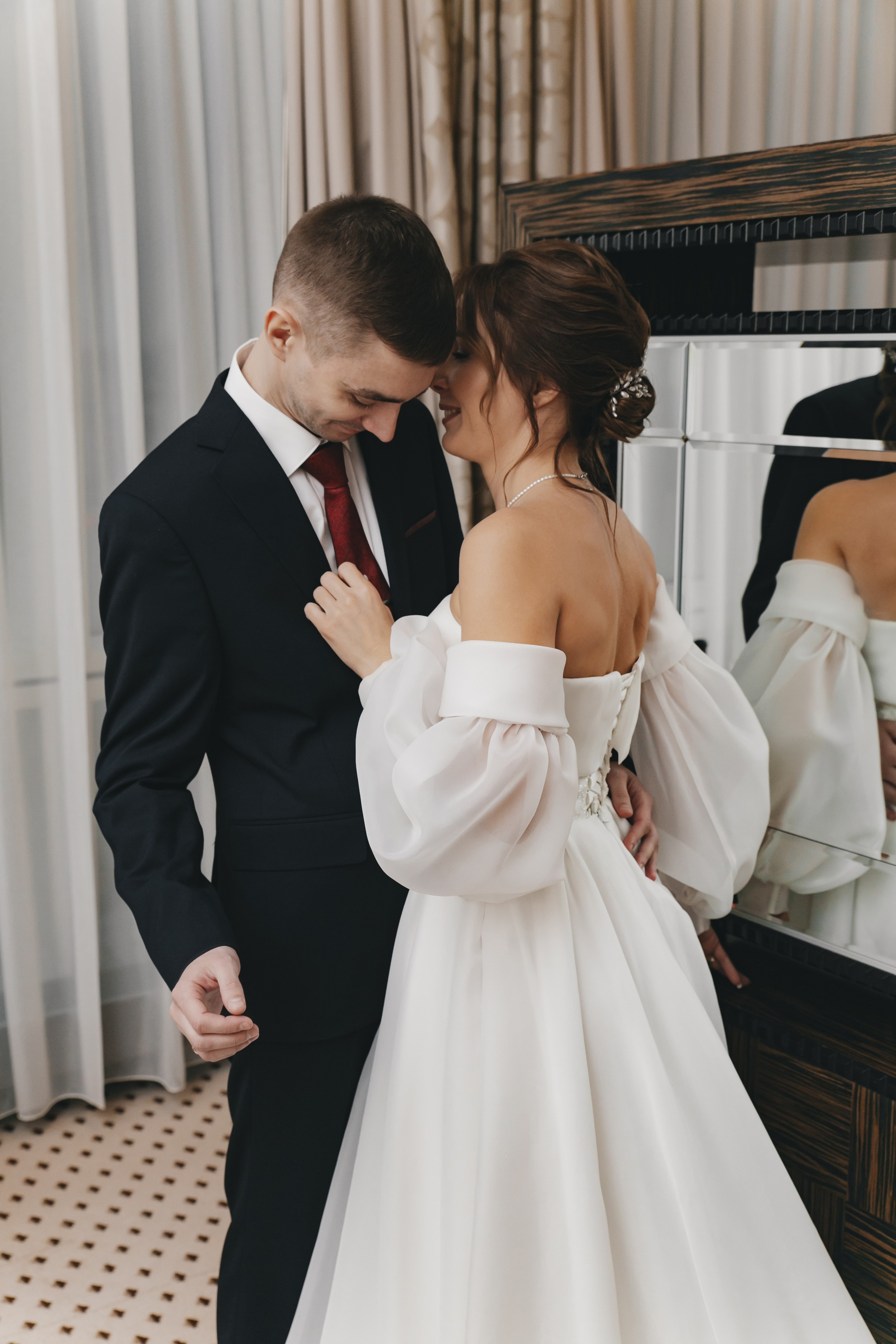 Анонс свадебная съёмка Станислав и Светлана, ЗАГС Шипиловский отдел, отель Plaza Garden. Фотограф и свадебный фотограф в Москве