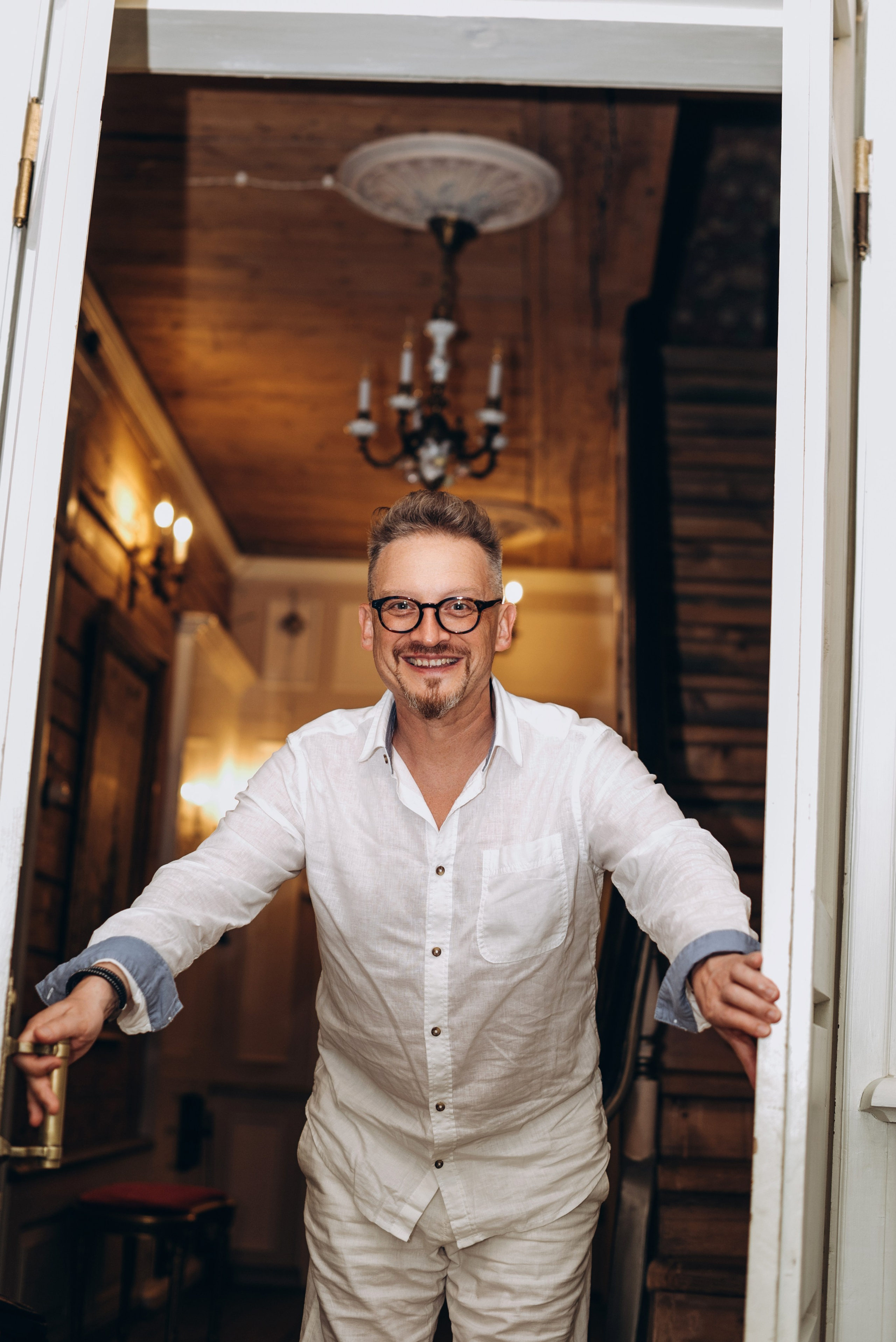 Фотосессия в гостевом доме О'27 Silvuple. Фотограф Ростов Великий Юлия Кузьмина Фотограф на крещение Ярославль