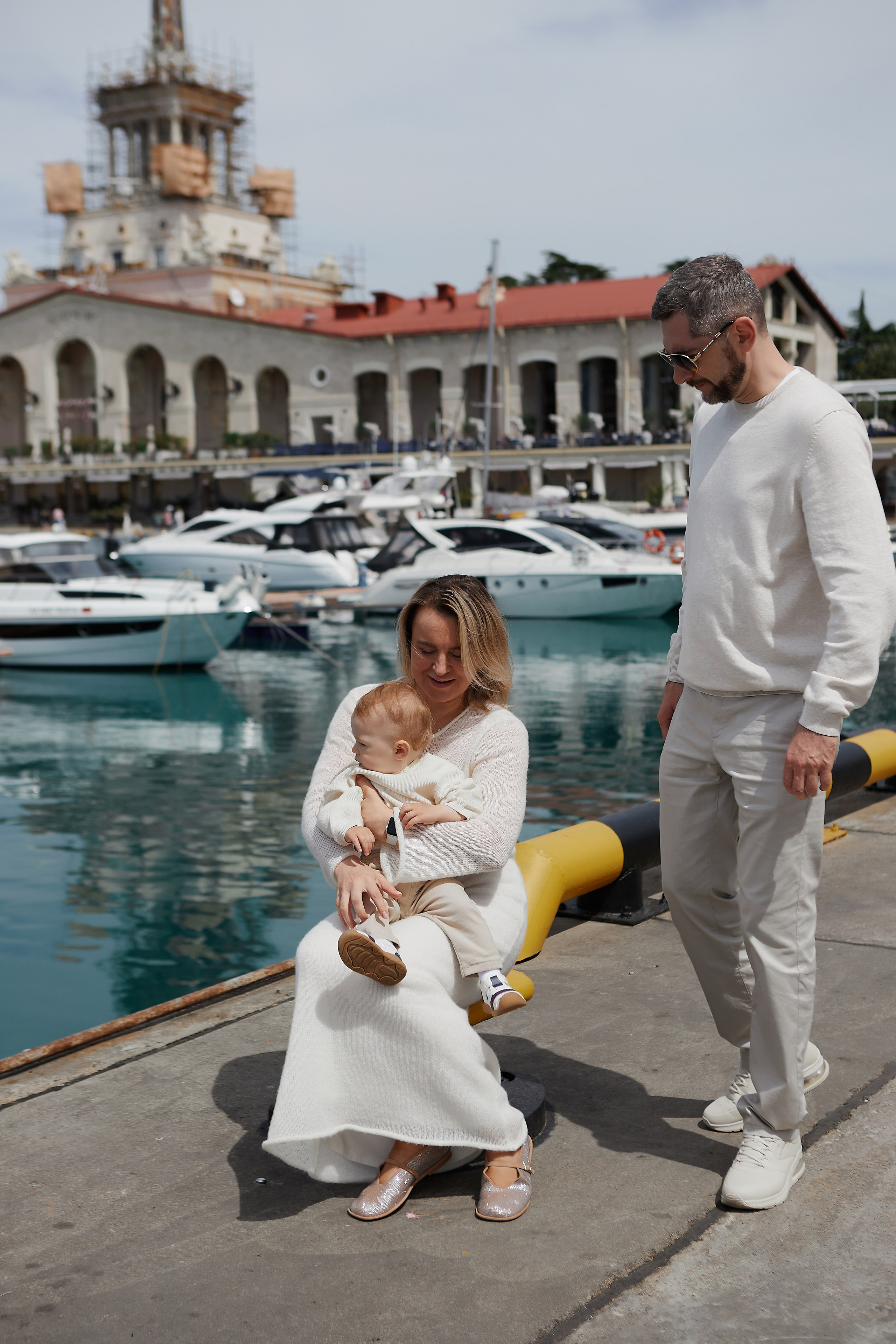 Фотосессия красивой семьи Кангун. Свадебный и семейный фотограф в Сочи-Красной поляне Ларионова Анна