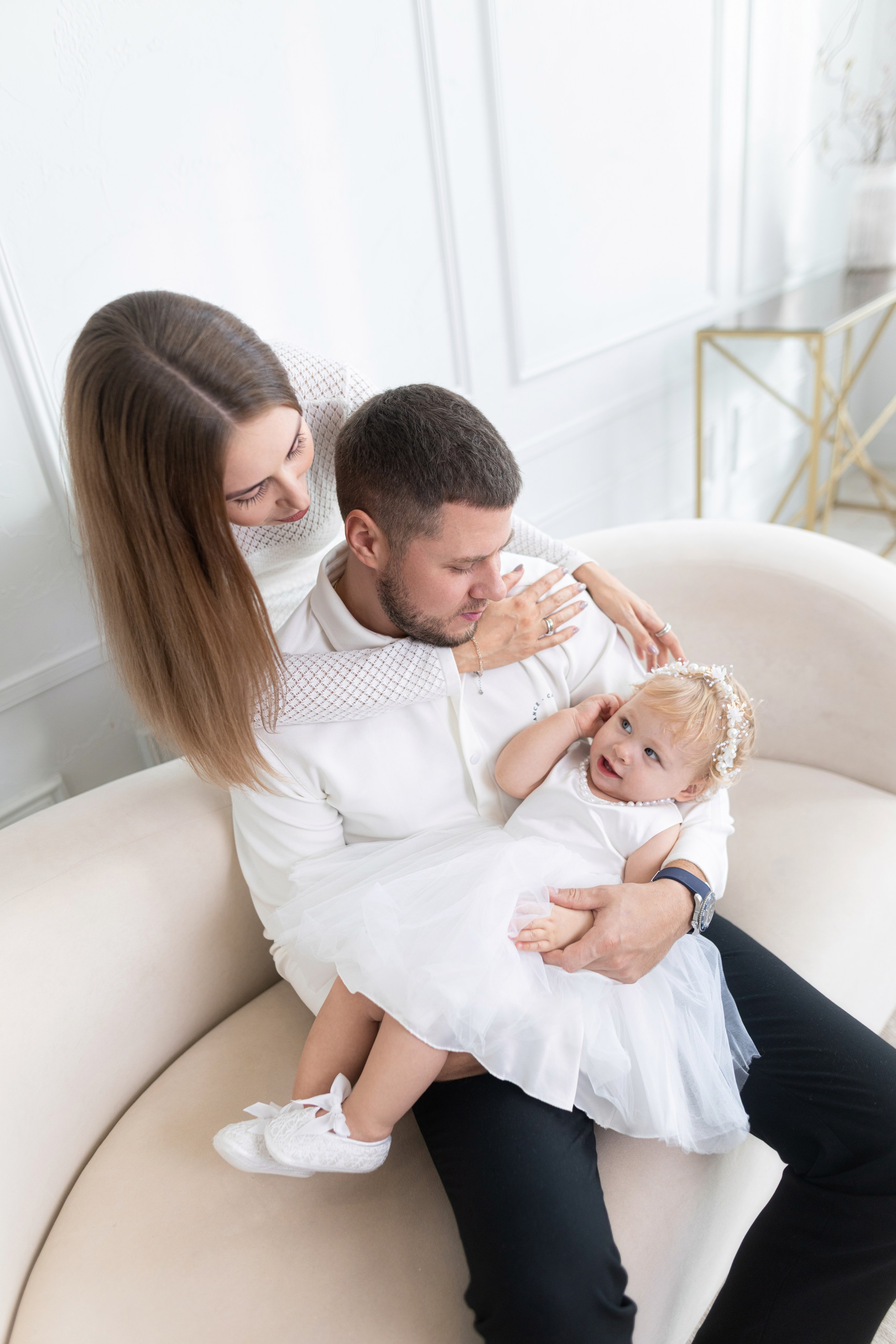 Семейная съемка для Яны и Дани в интерьере. Дмитрий Шульгин, портретный фотограф в Воронеже