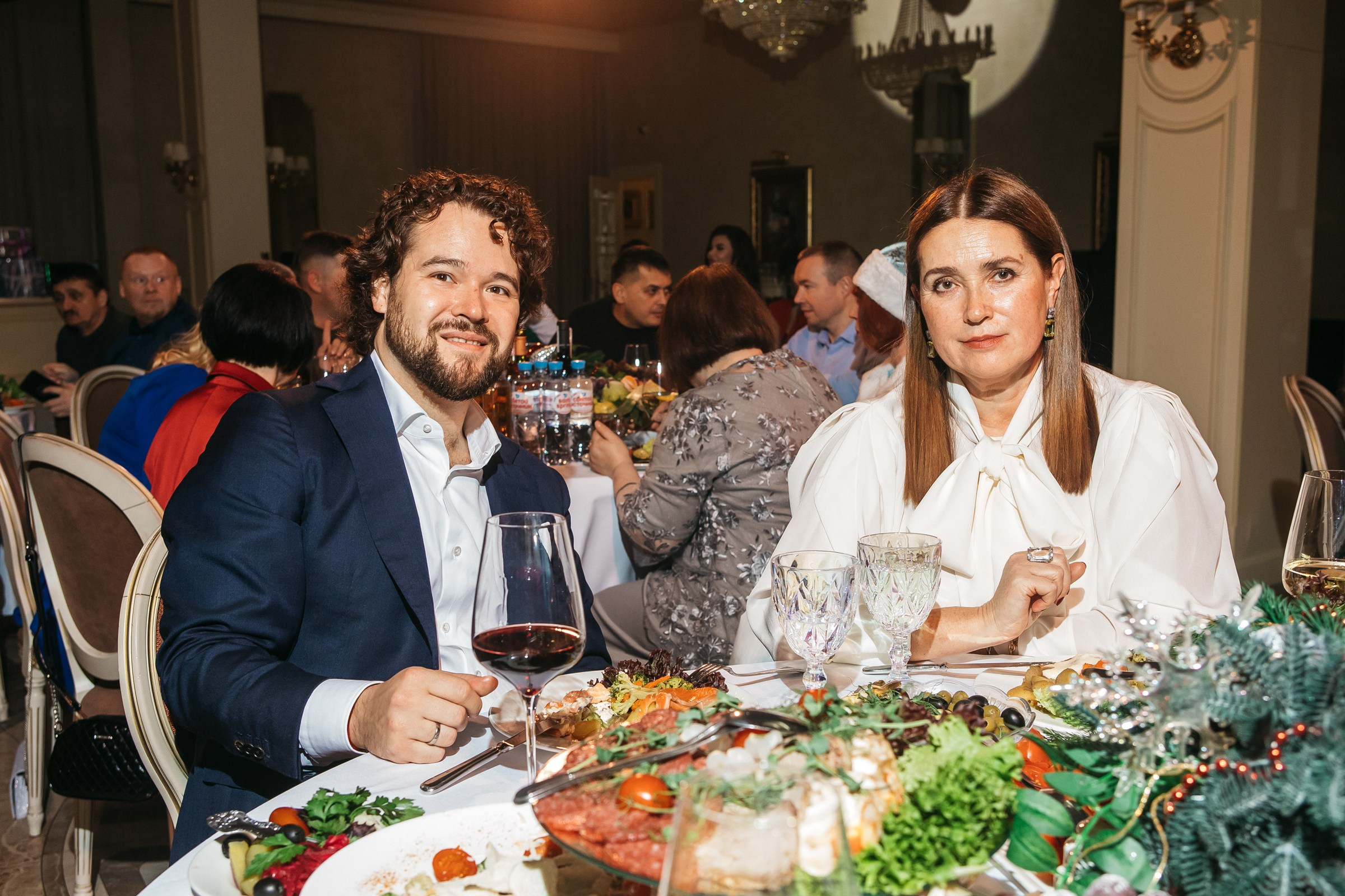 Хороший репортажный фотограф на корпоратив в Питере