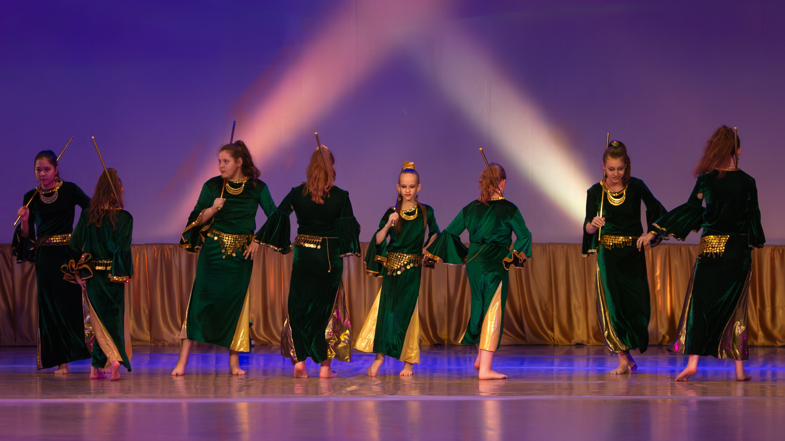 Студия «Lamis» отчетный концерт 2024. Выпускные альбомы и школьный фотограф в Подольске, Троицке, Щербинке, Москве и Московской области