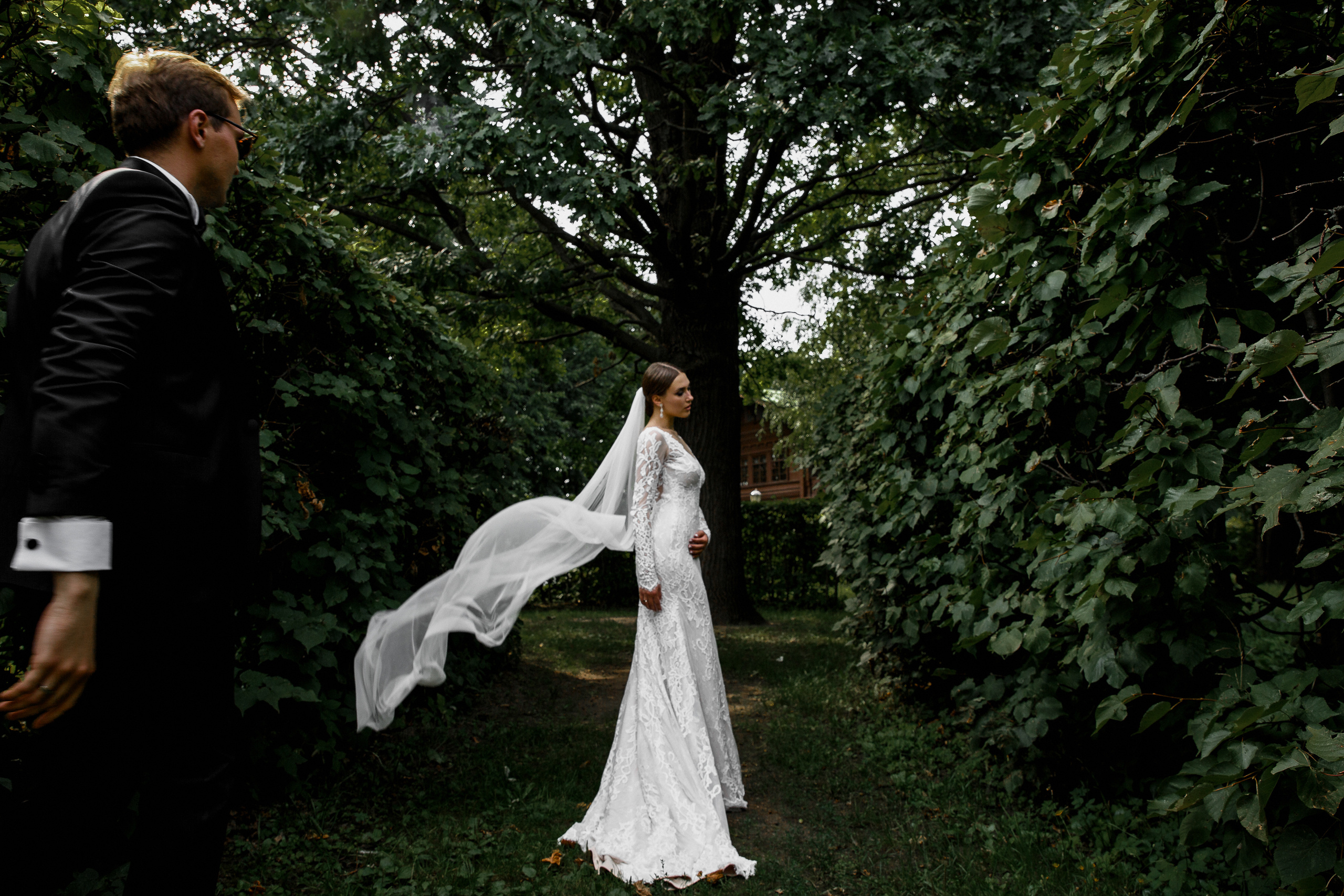 Белая свадьба в яхт-клубе. Свадебный фотограф в Москве Денис и Анастасия Исаевы